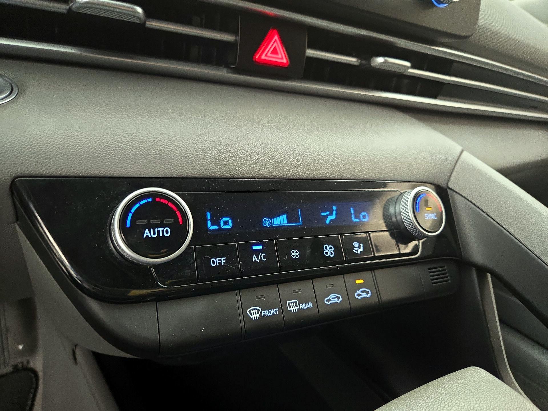 Thumbnail: 2023 Hyundai Elantra - 16