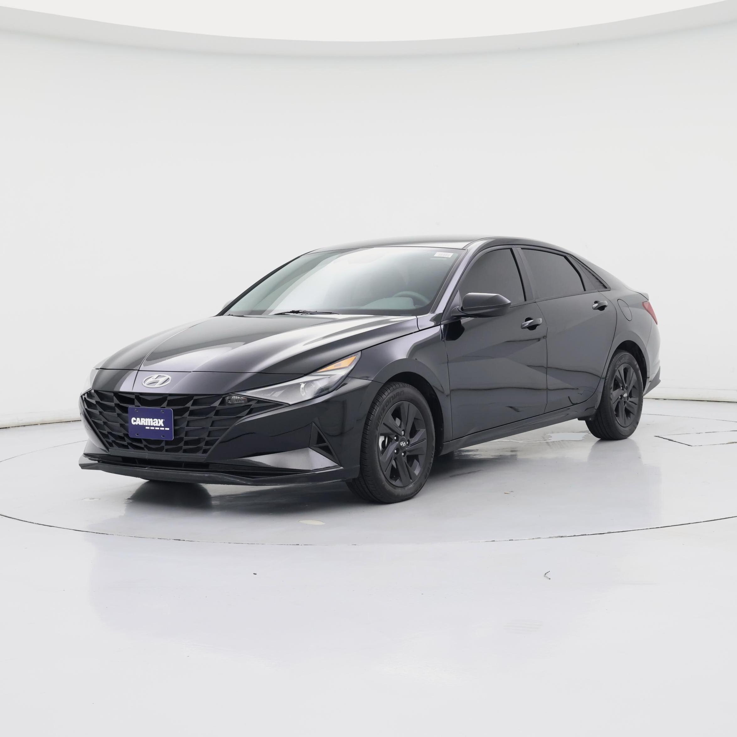 Thumbnail: 2023 Hyundai Elantra - 4