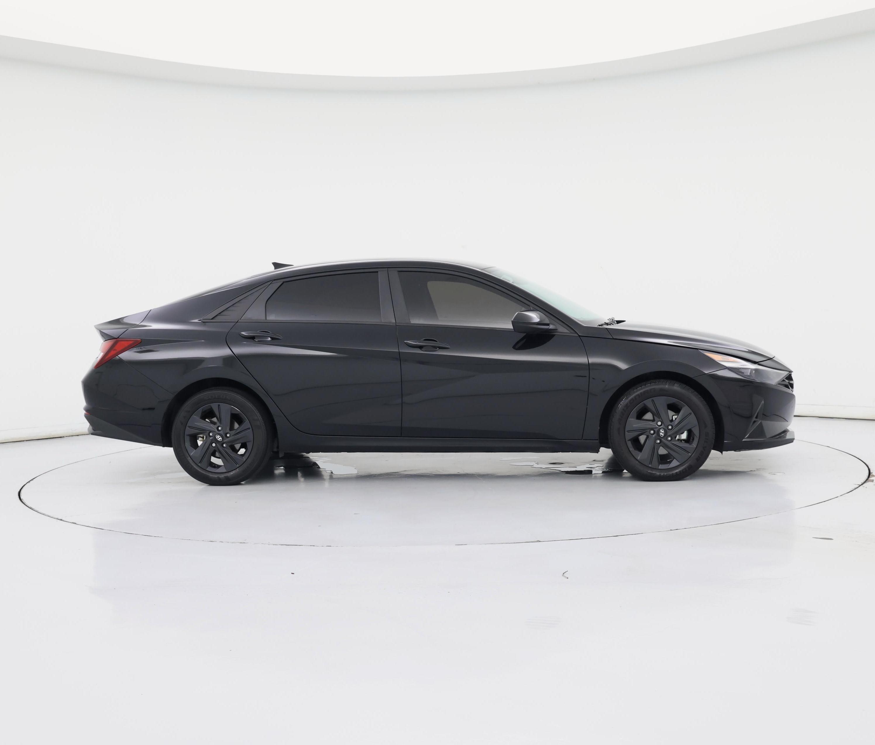 Thumbnail: 2023 Hyundai Elantra - 7