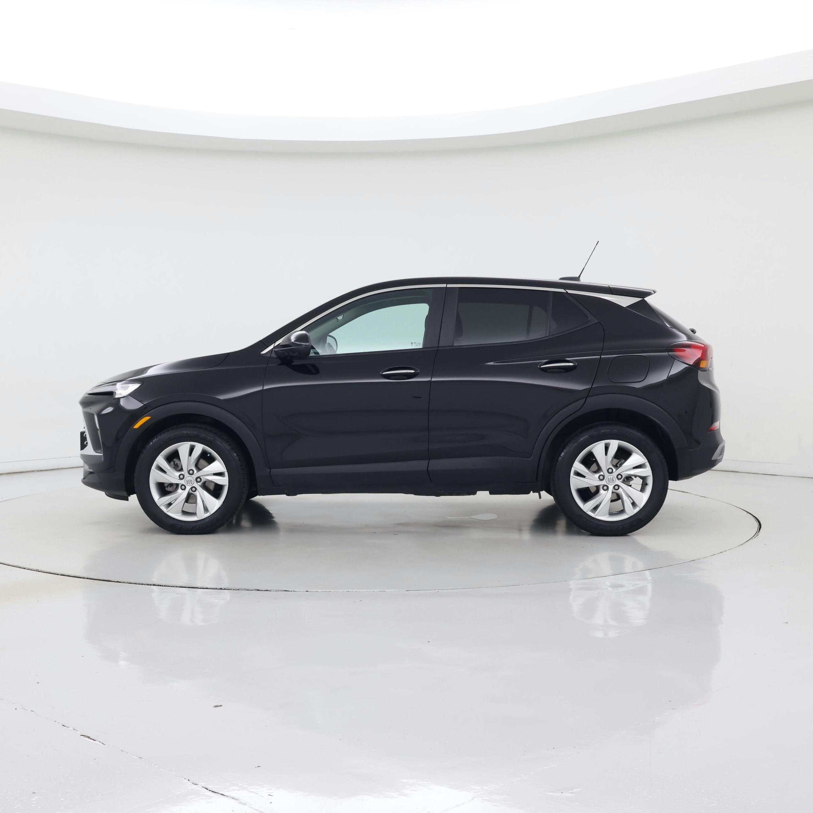 Thumbnail: 2025 Buick Encore GX - 3
