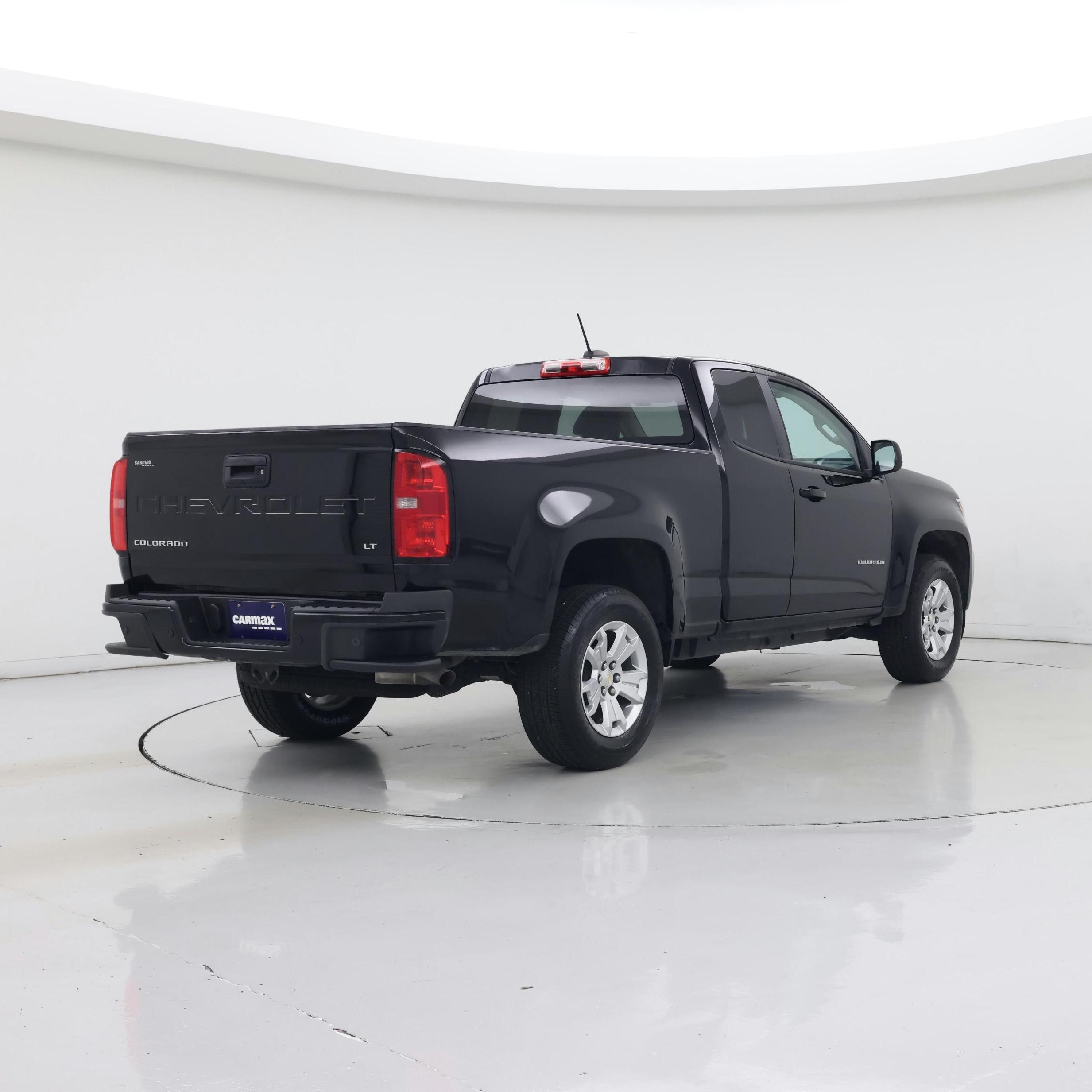 Thumbnail: 2022 Chevrolet Colorado - 8