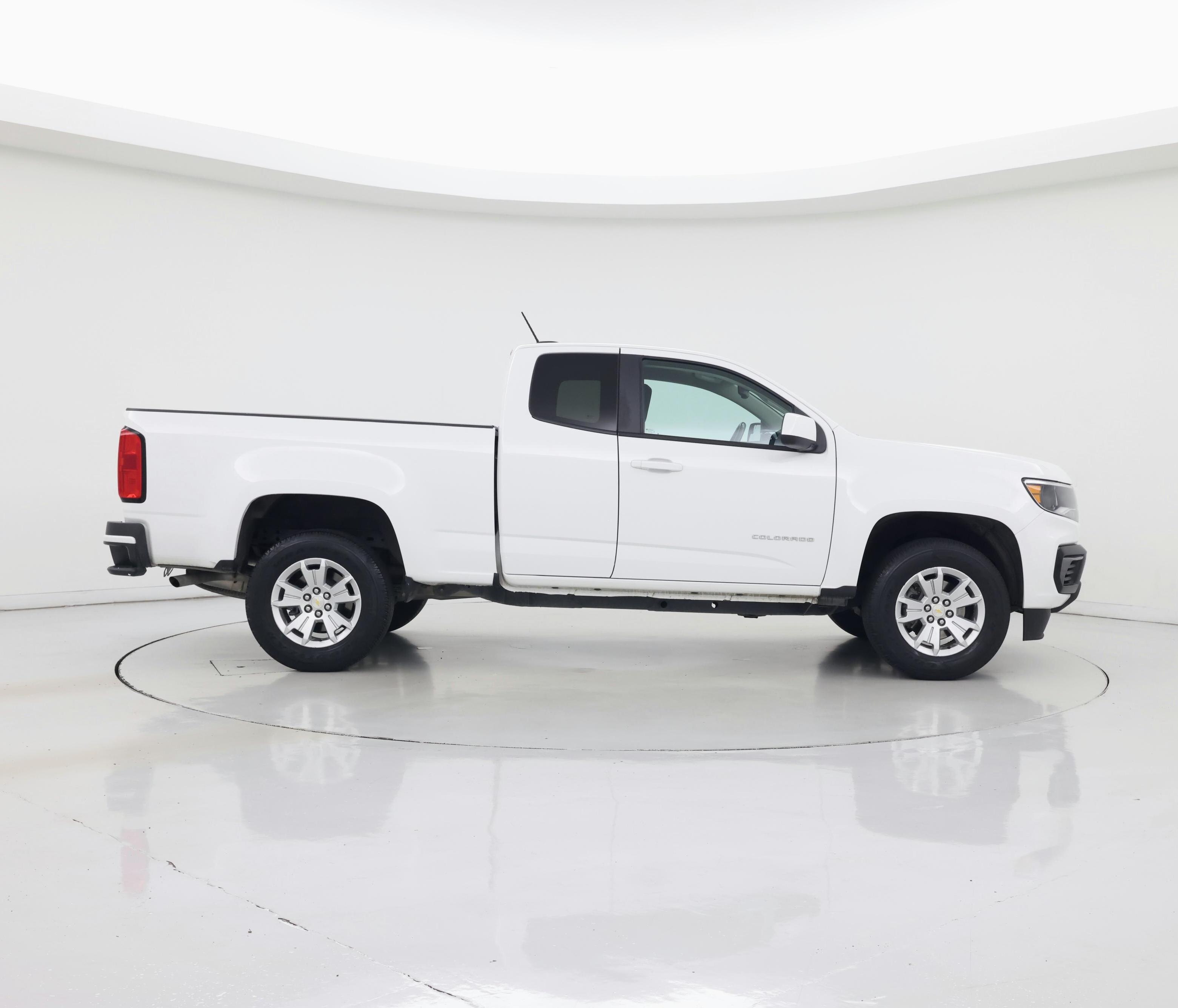 Thumbnail: 2022 Chevrolet Colorado - 7