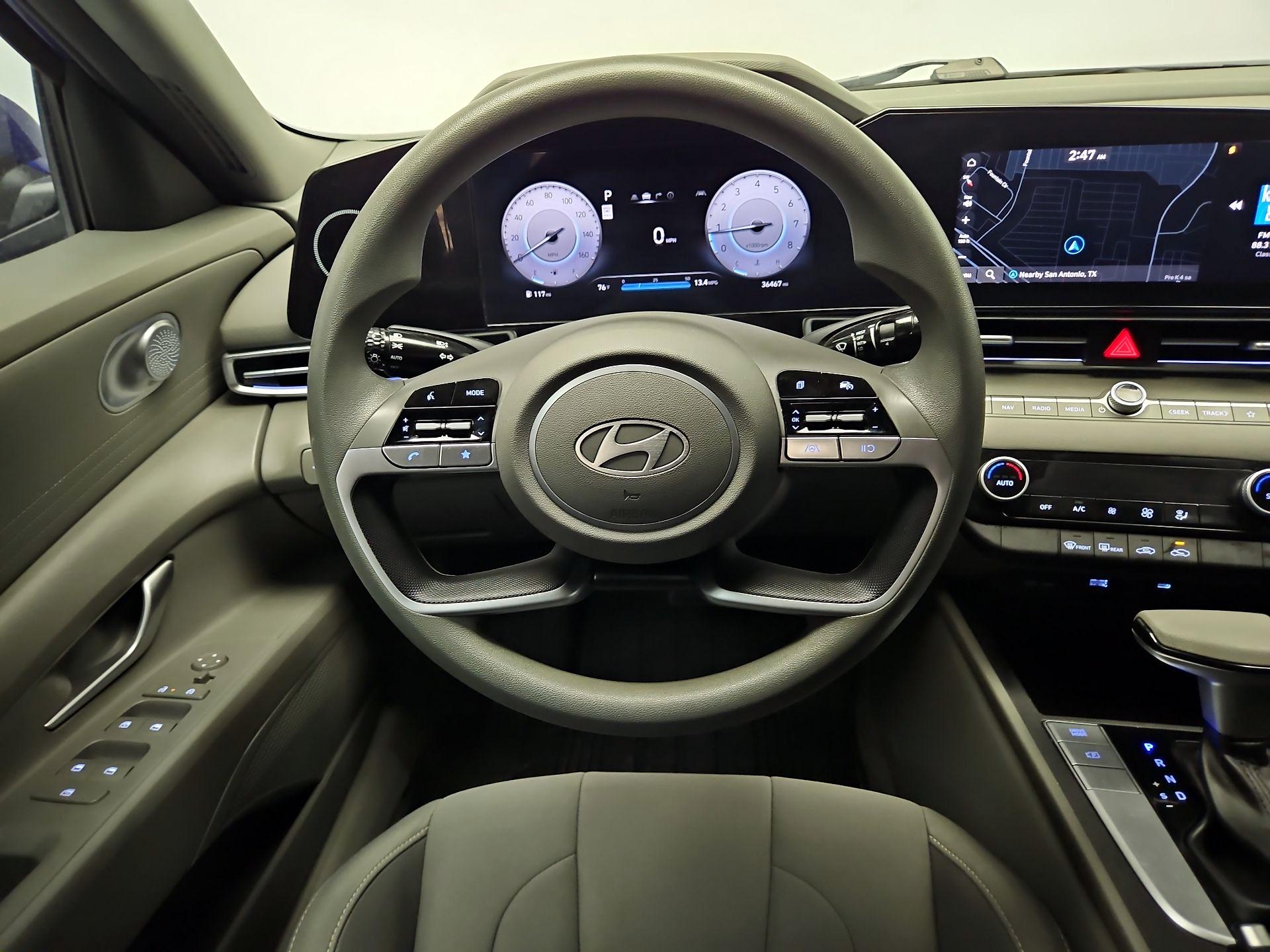 Thumbnail: 2024 Hyundai Elantra - 10