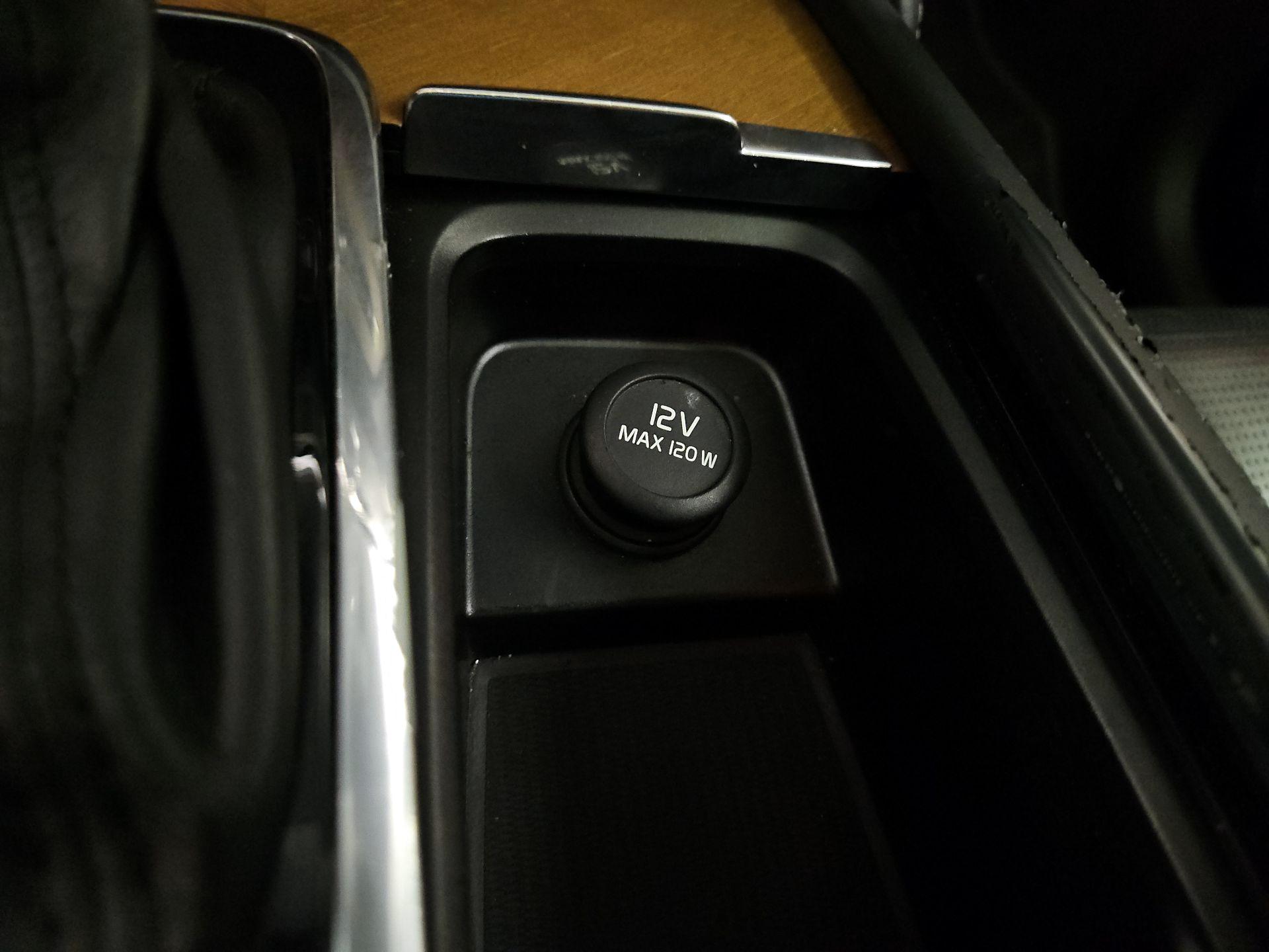 Thumbnail: 2019 Volvo XC90 - 19