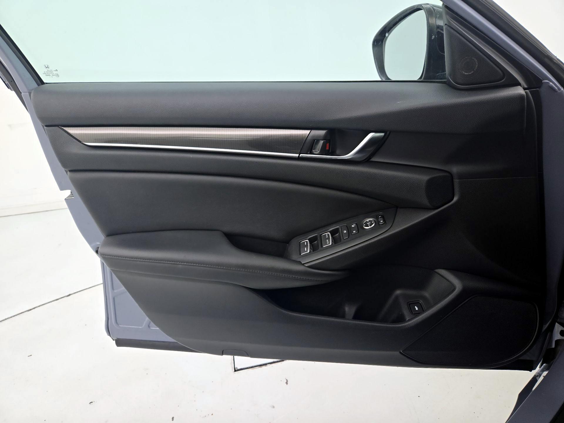 Thumbnail: 2021 Honda Accord - 12