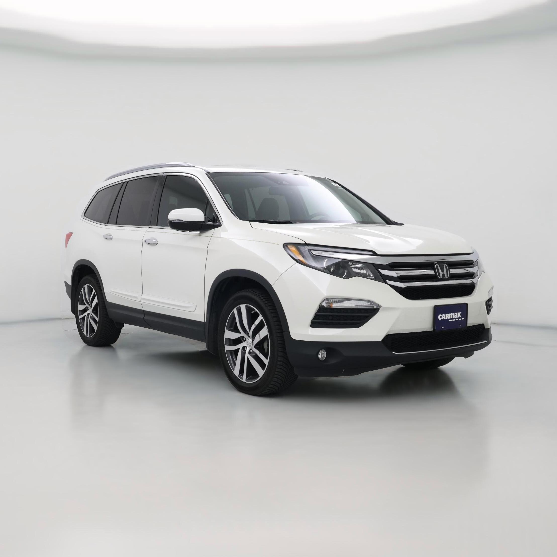 Thumbnail: 2017 Honda Pilot - 1
