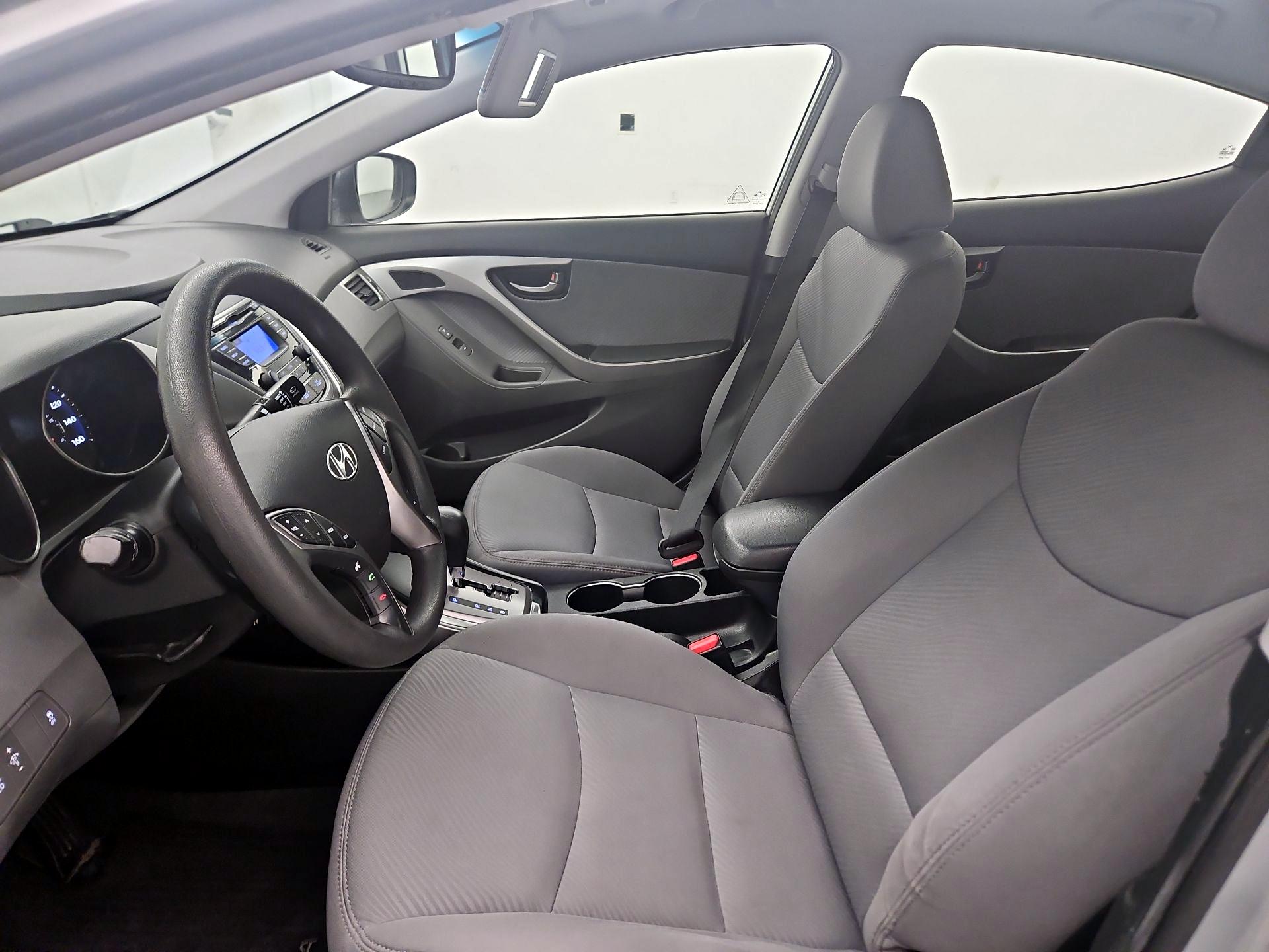 Thumbnail: 2013 Hyundai Elantra - 11