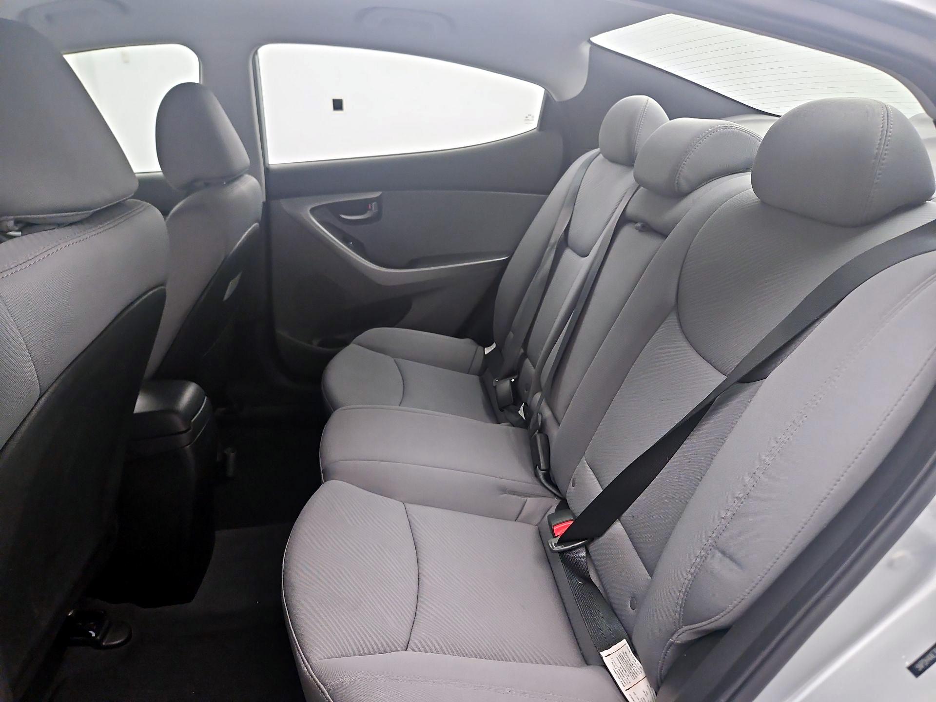 Thumbnail: 2013 Hyundai Elantra - 18