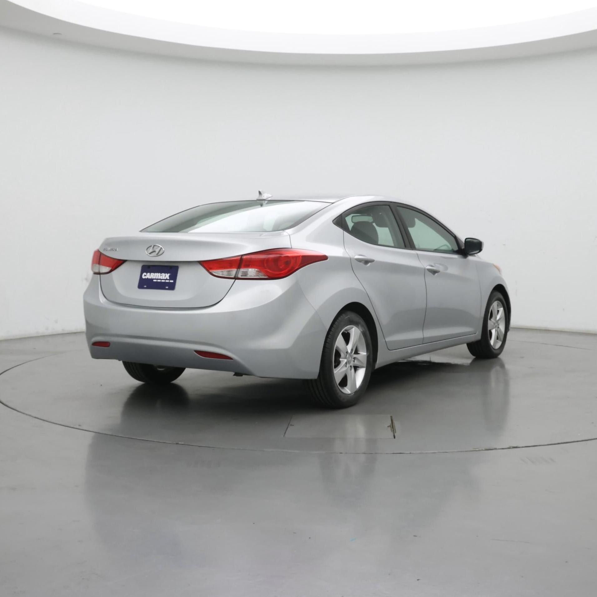 Thumbnail: 2013 Hyundai Elantra - 8
