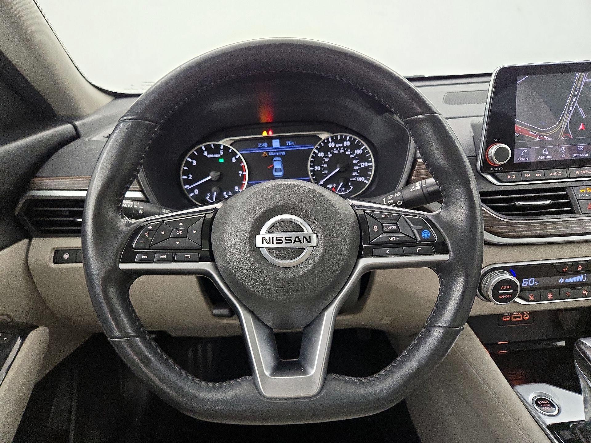 Thumbnail: 2022 Nissan Altima - 10