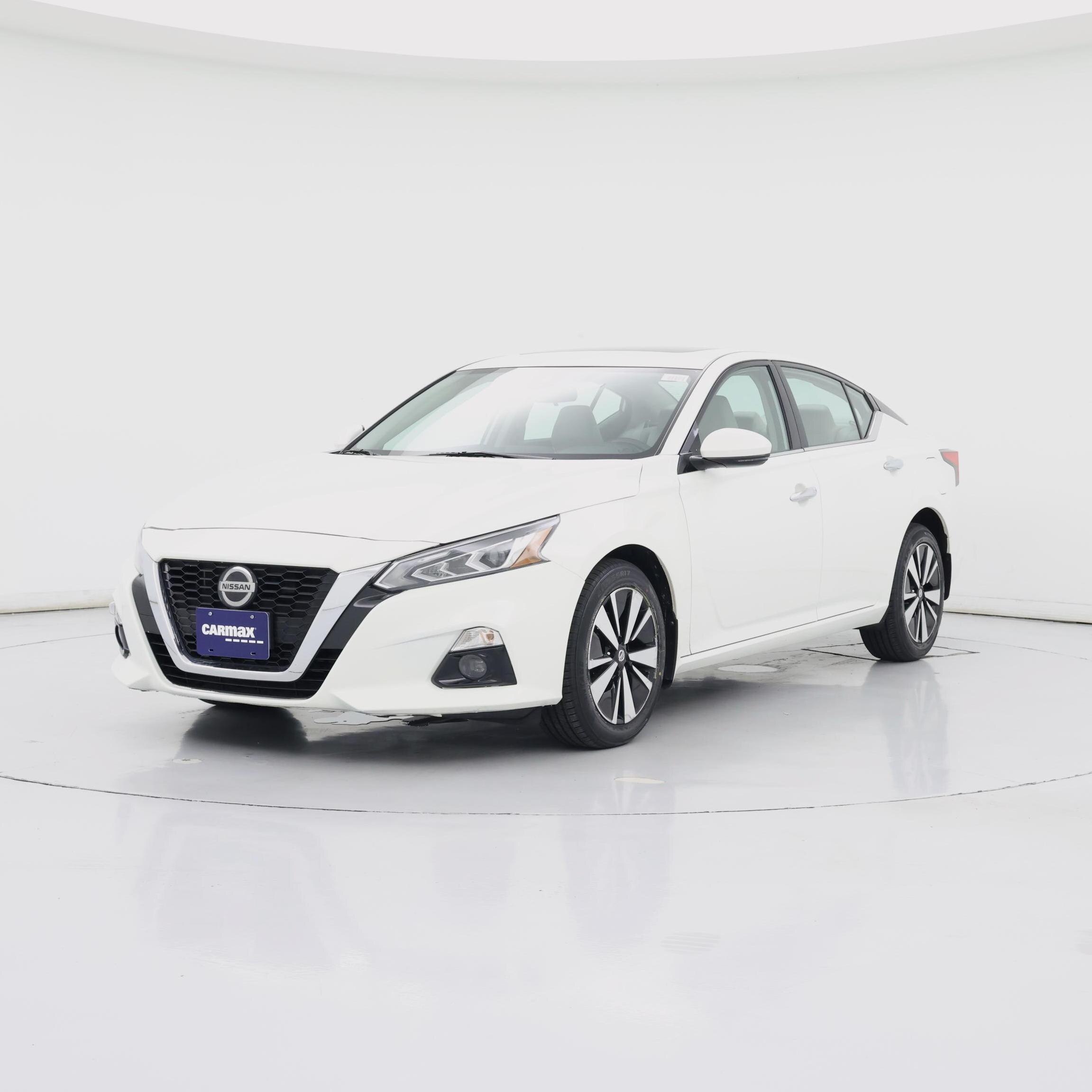 Thumbnail: 2022 Nissan Altima - 4