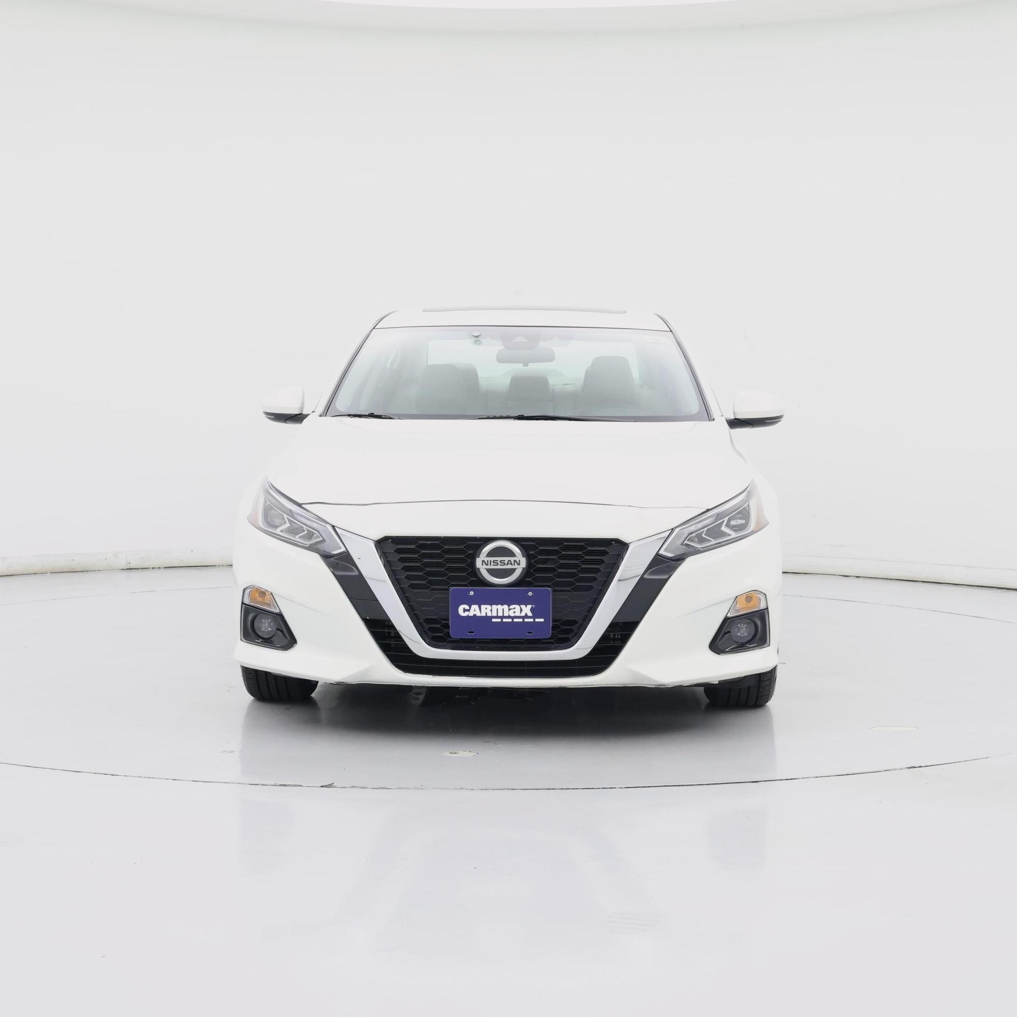 Thumbnail: 2022 Nissan Altima - 5