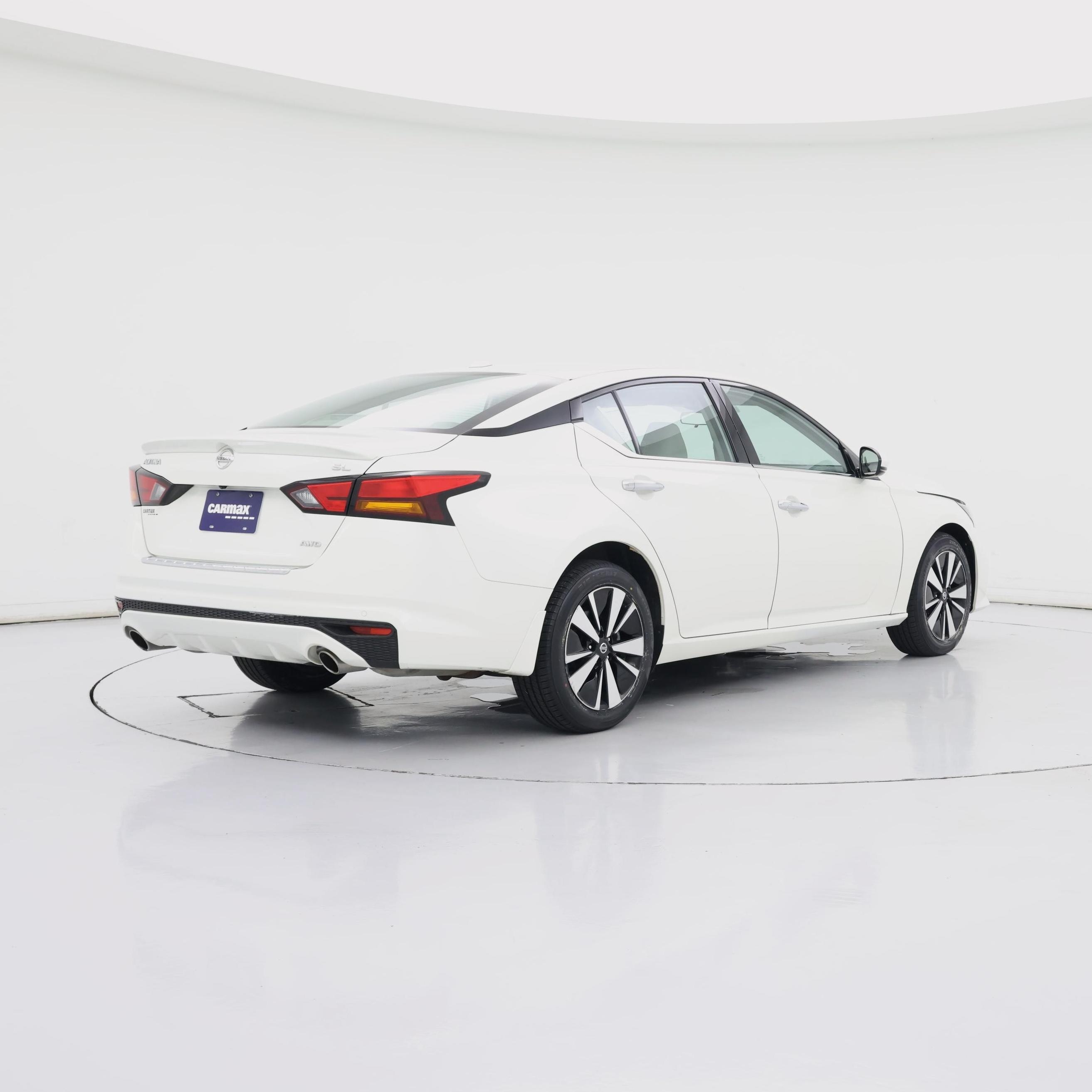 Thumbnail: 2022 Nissan Altima - 8