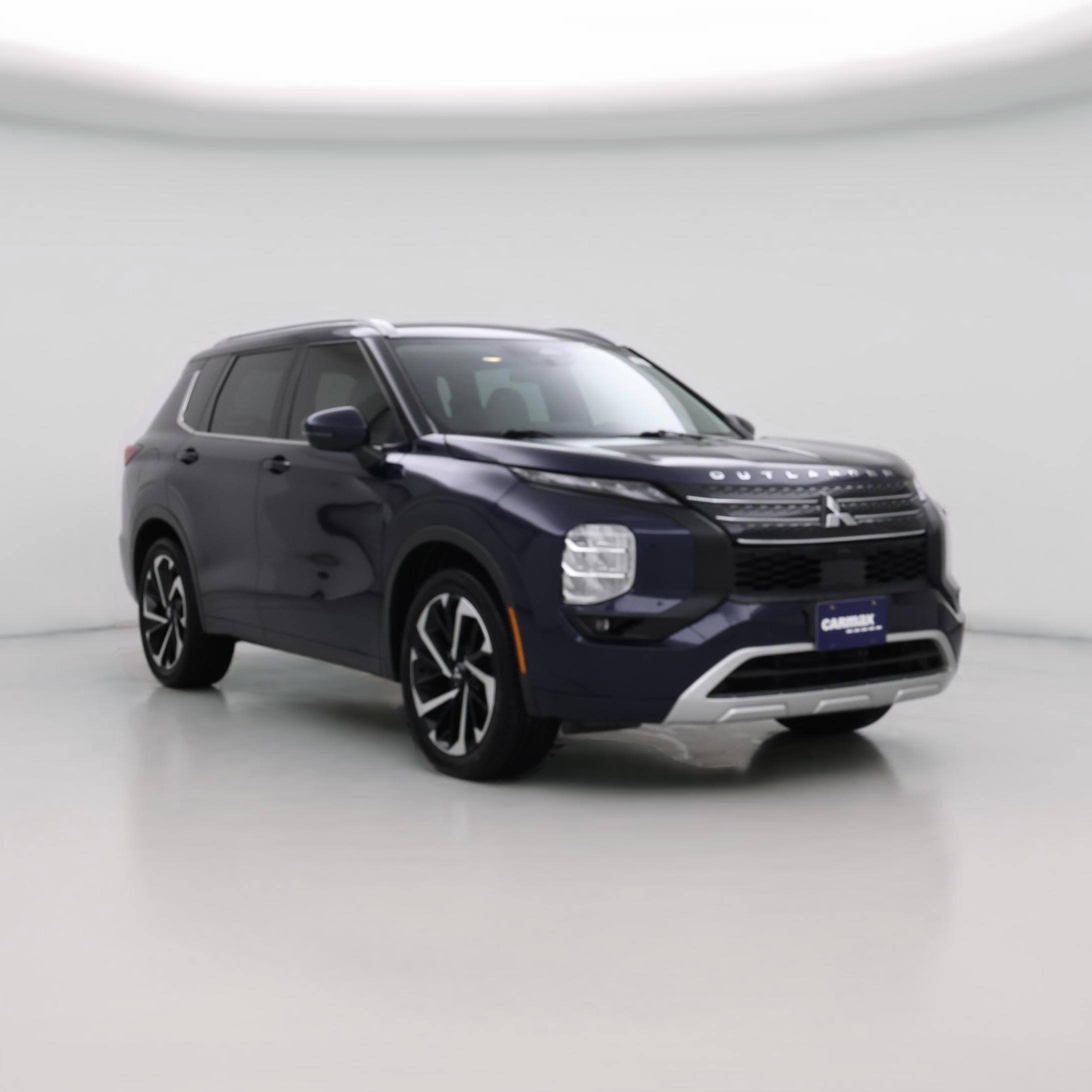 Thumbnail: 2022 Mitsubishi Outlander - 1