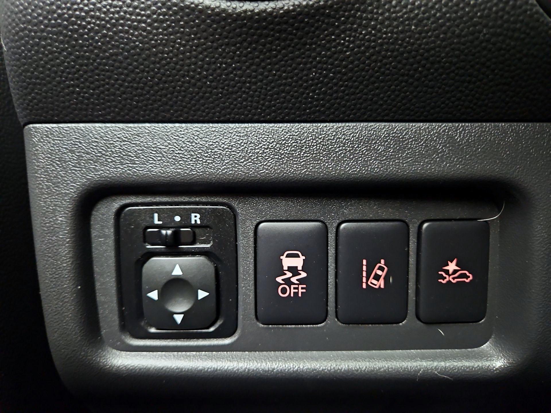Thumbnail: 2023 Mitsubishi Mirage G4 - 13