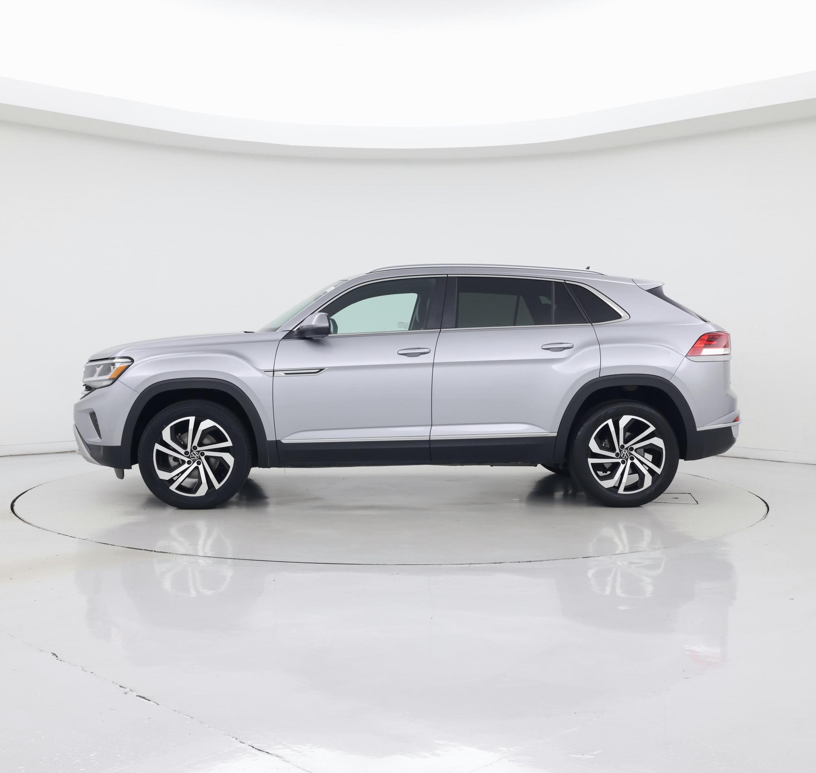 Thumbnail: 2022 Volkswagen Atlas - 3