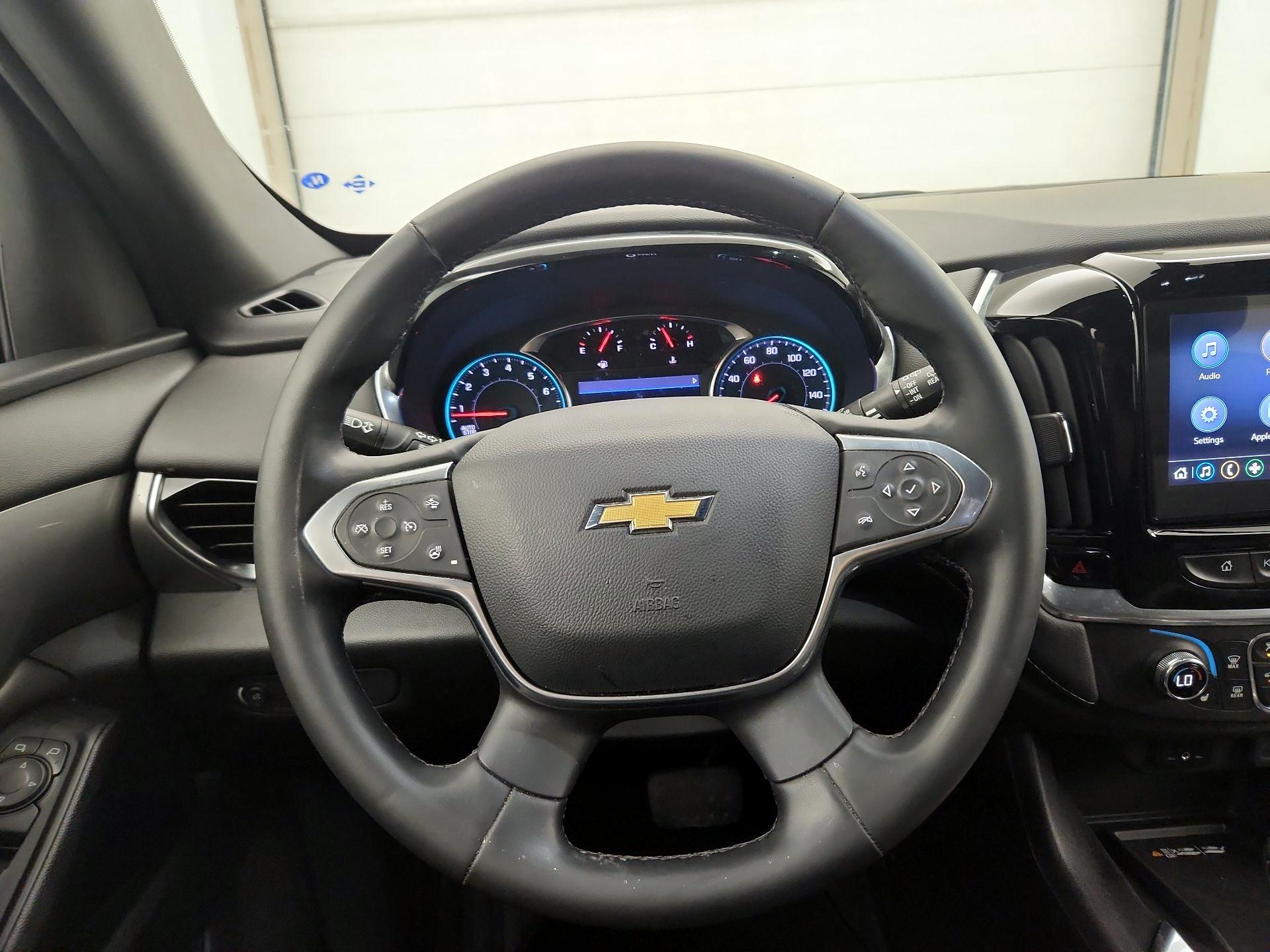 Thumbnail: 2023 Chevrolet Traverse - 10