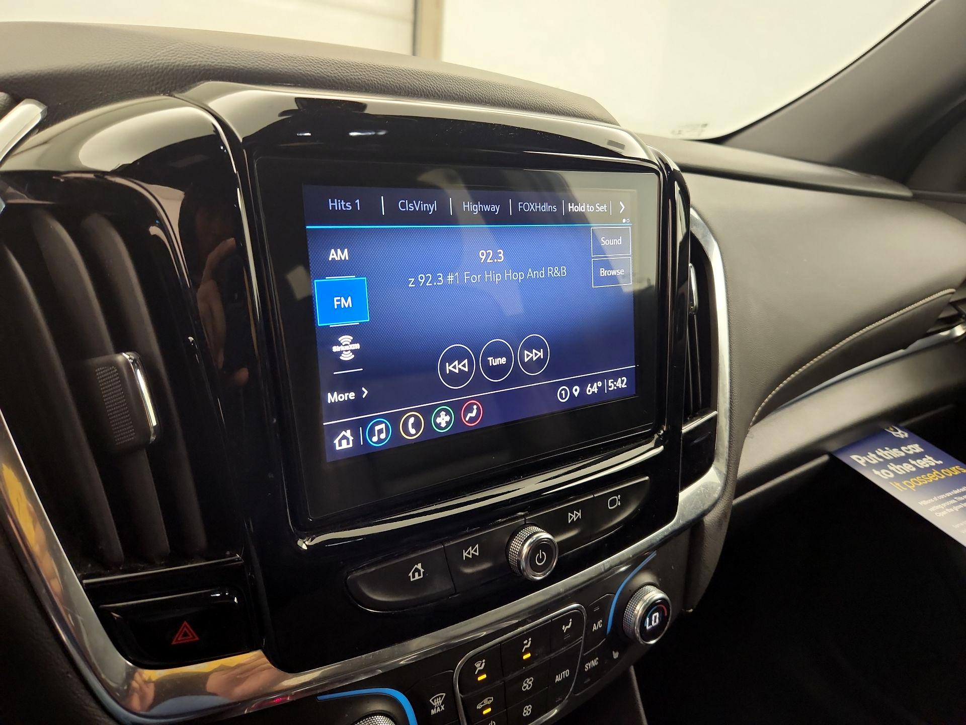 Thumbnail: 2023 Chevrolet Traverse - 15