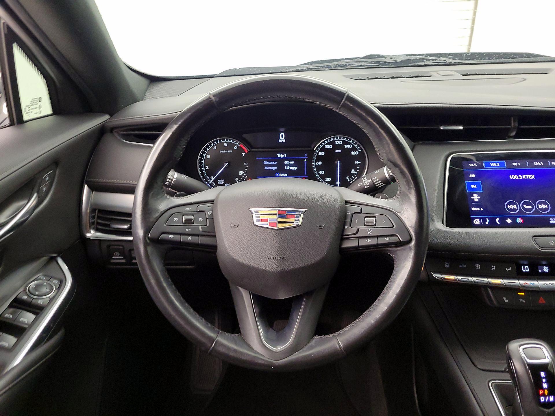 Thumbnail: 2019 Cadillac XT4 - 10