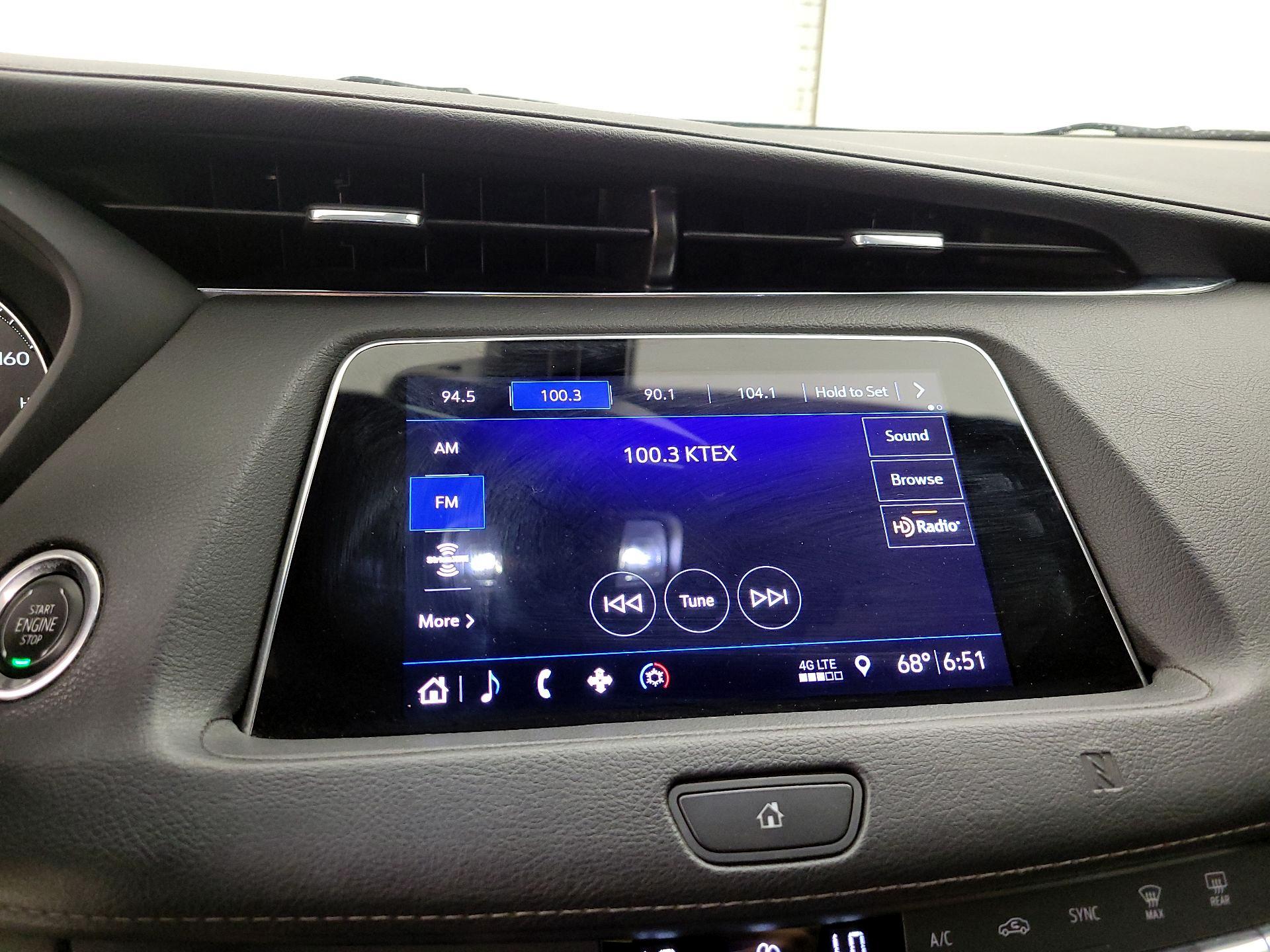 Thumbnail: 2019 Cadillac XT4 - 15