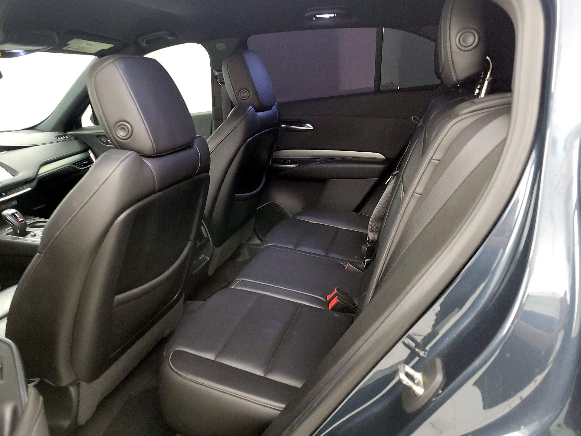 Thumbnail: 2019 Cadillac XT4 - 18