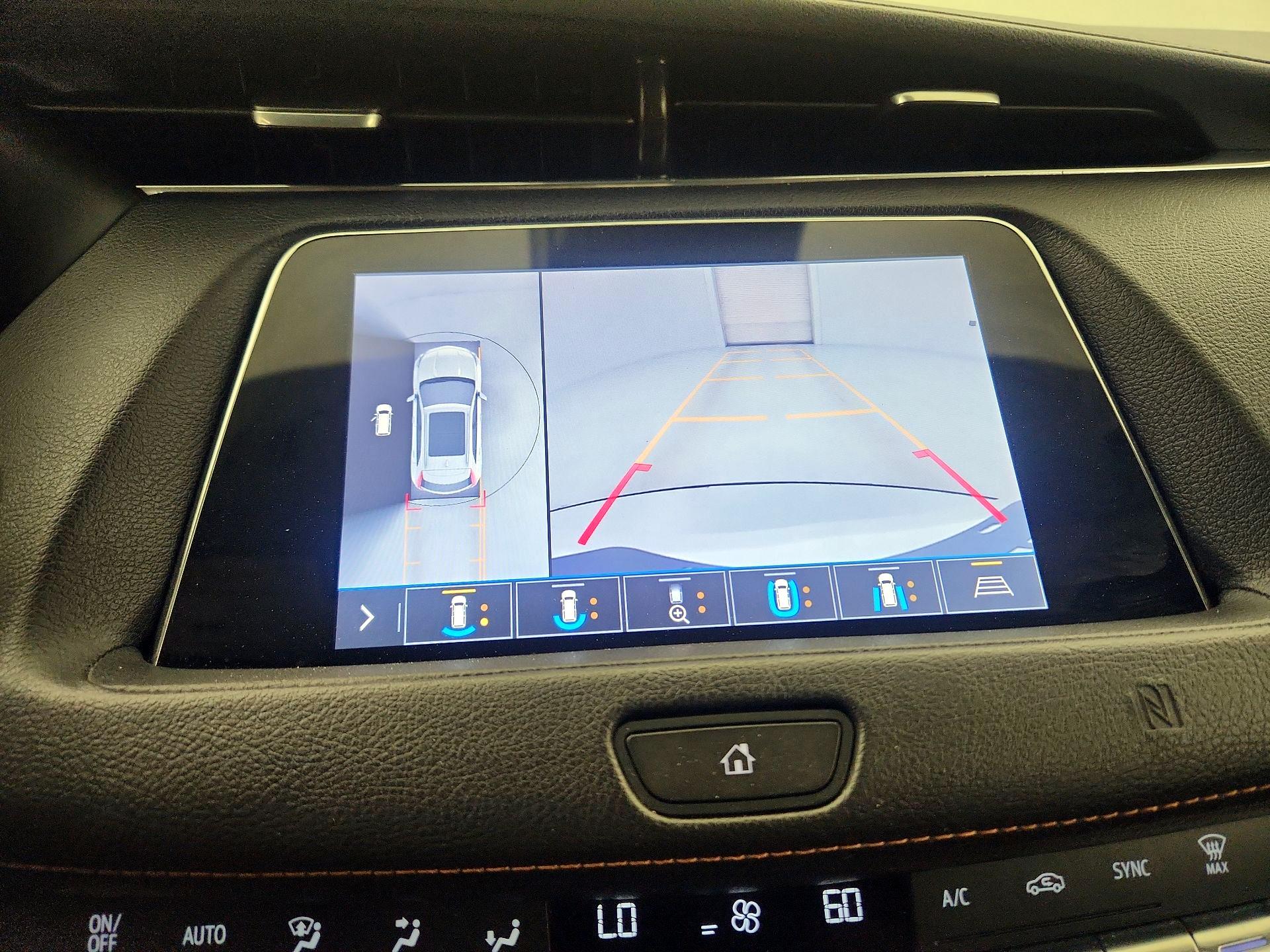 Thumbnail: 2019 Cadillac XT4 - 15
