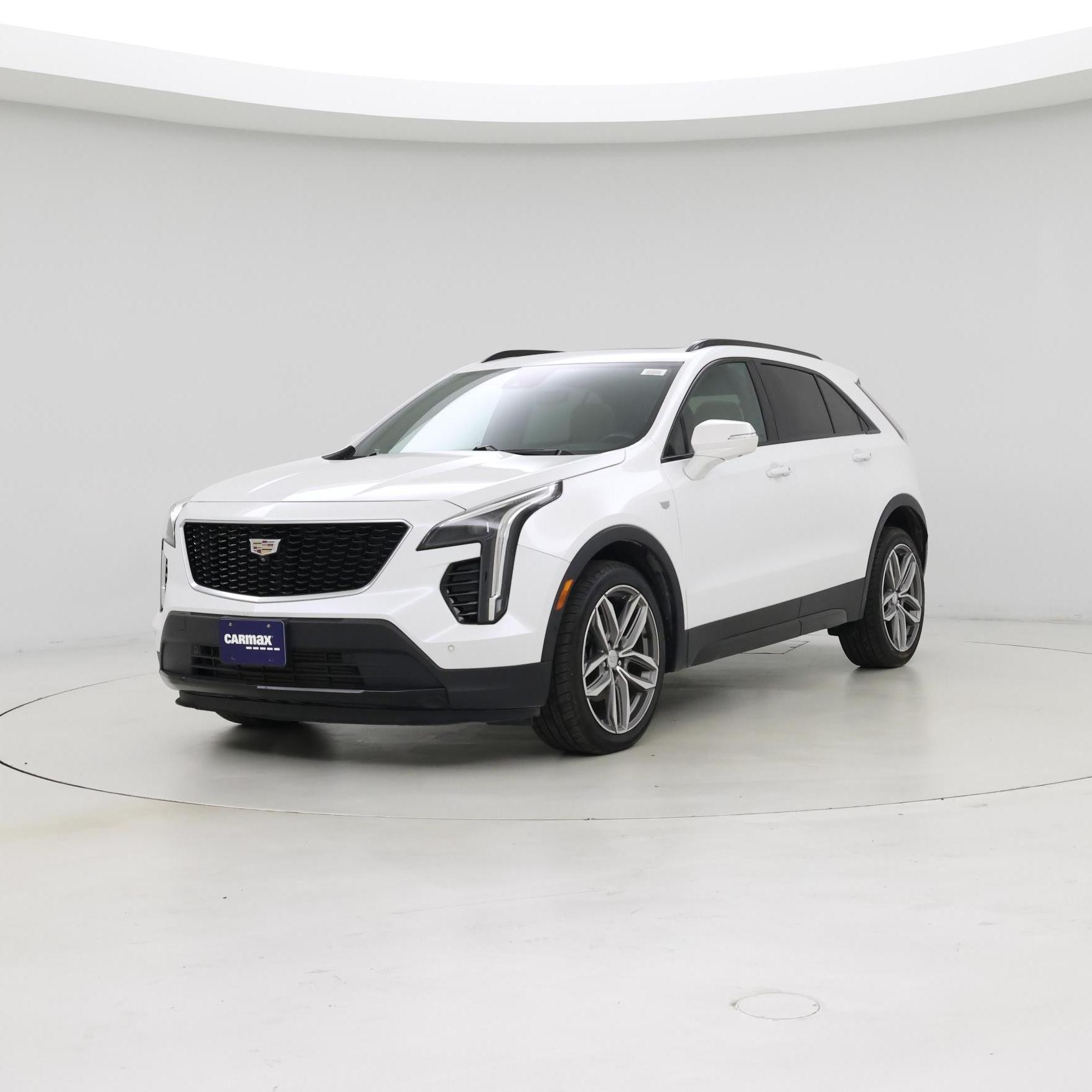 Thumbnail: 2019 Cadillac XT4 - 4