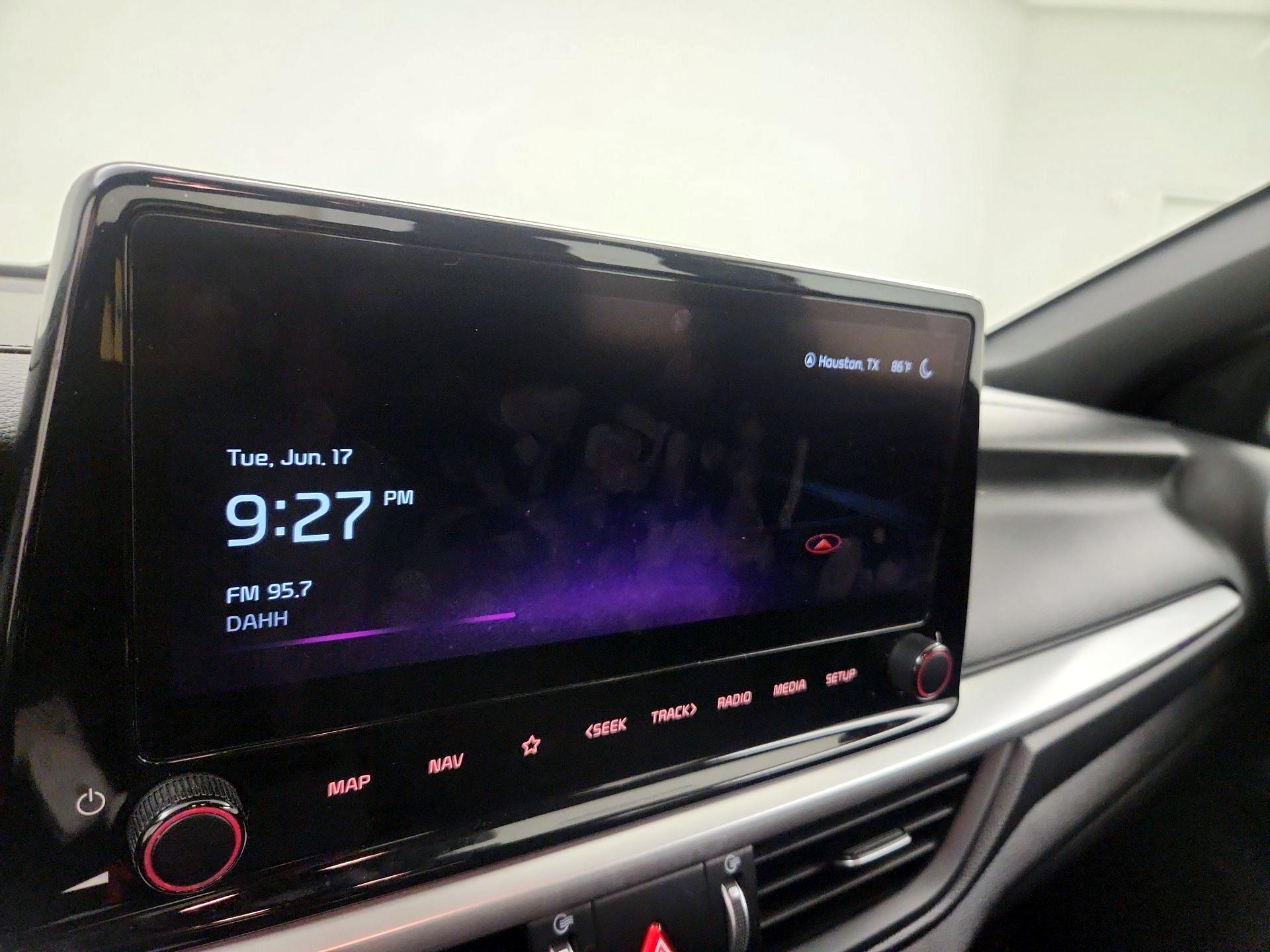 Thumbnail: 2023 Kia Forte - 15
