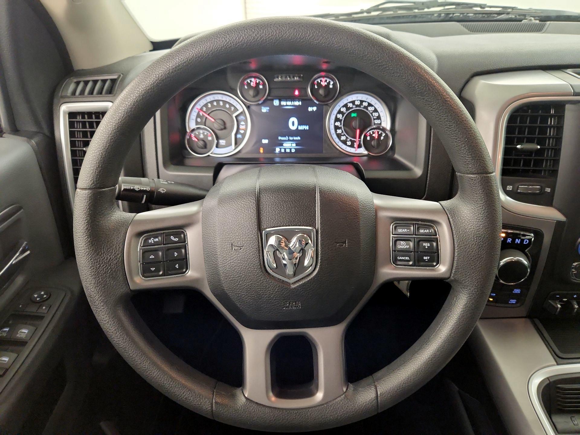Thumbnail: 2023 RAM 1500 Classic - 10