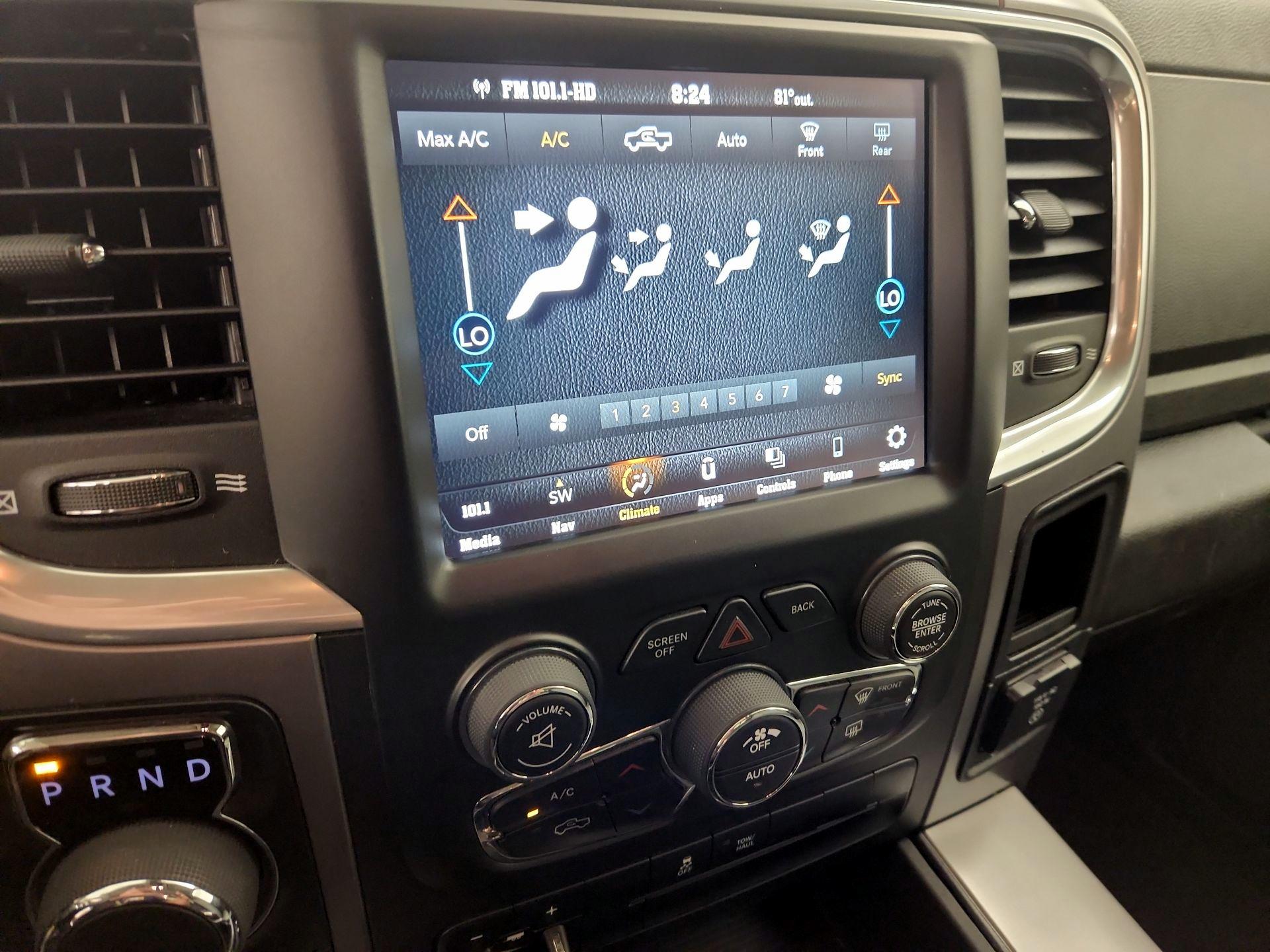 Thumbnail: 2023 RAM 1500 Classic - 16