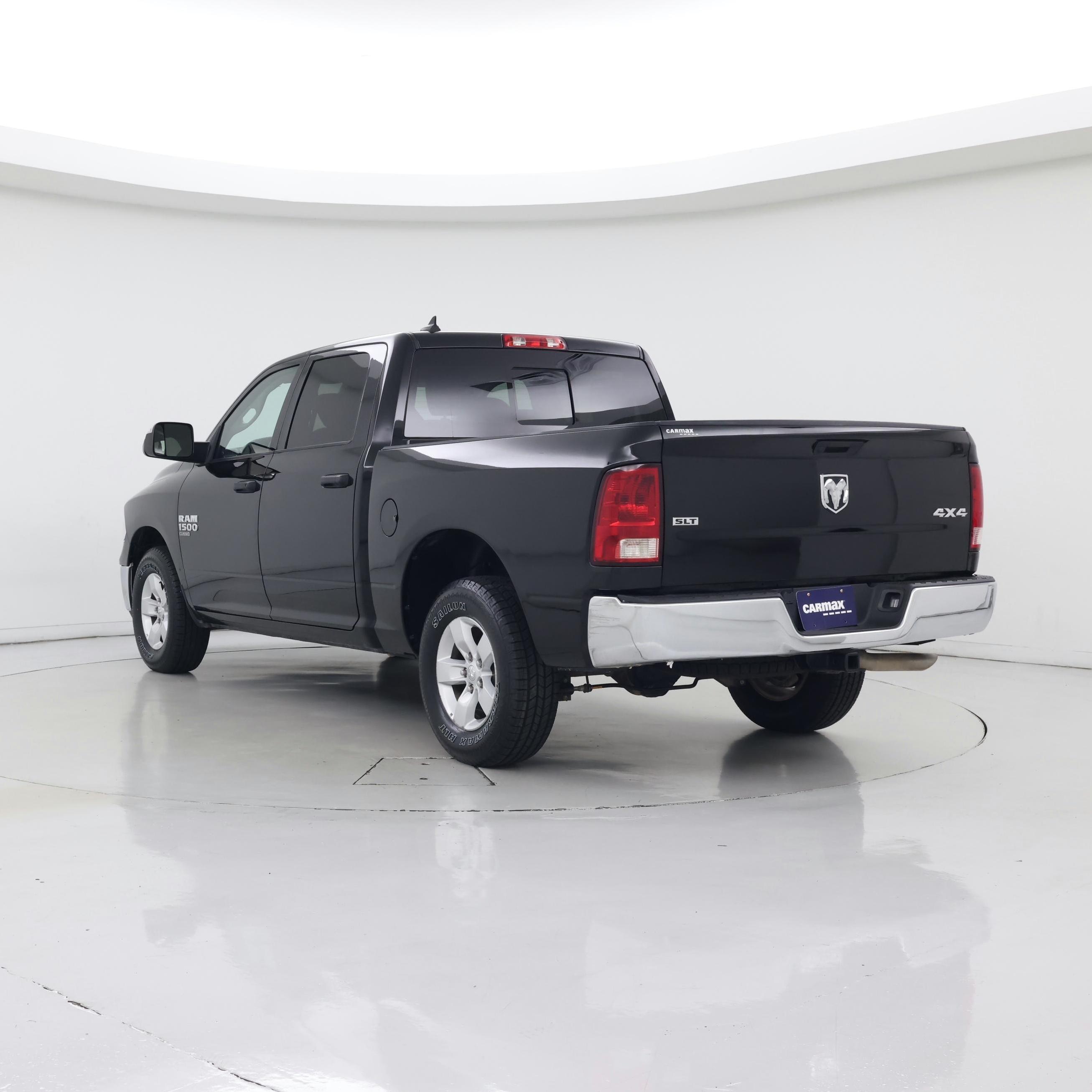 Thumbnail: 2023 RAM 1500 Classic - 2