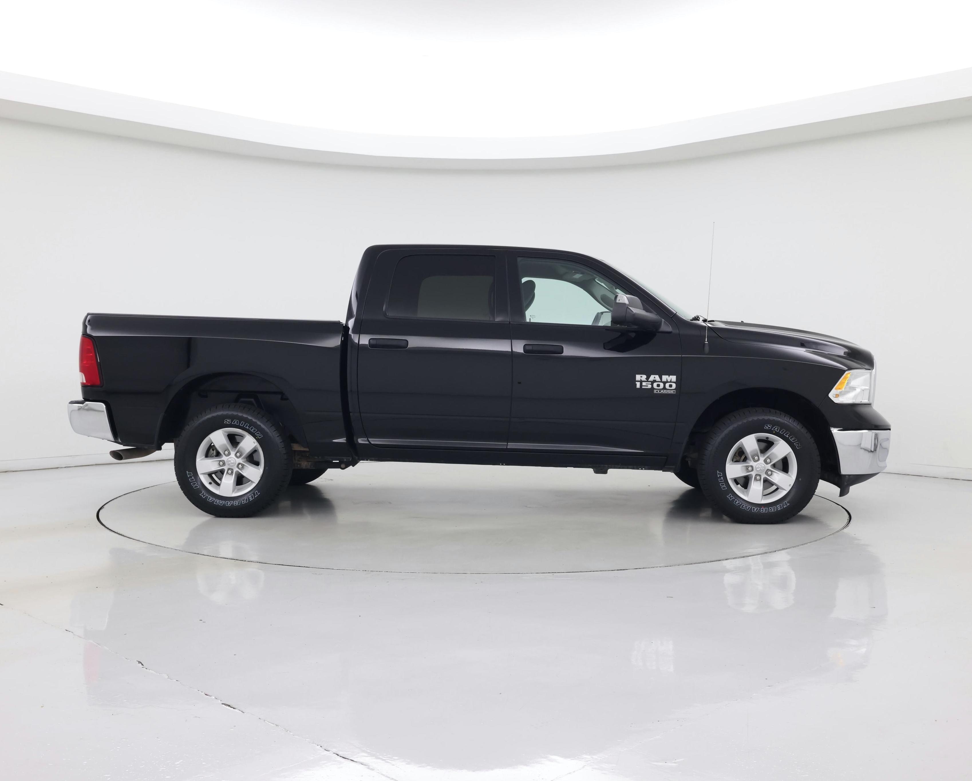 Thumbnail: 2023 RAM 1500 Classic - 7