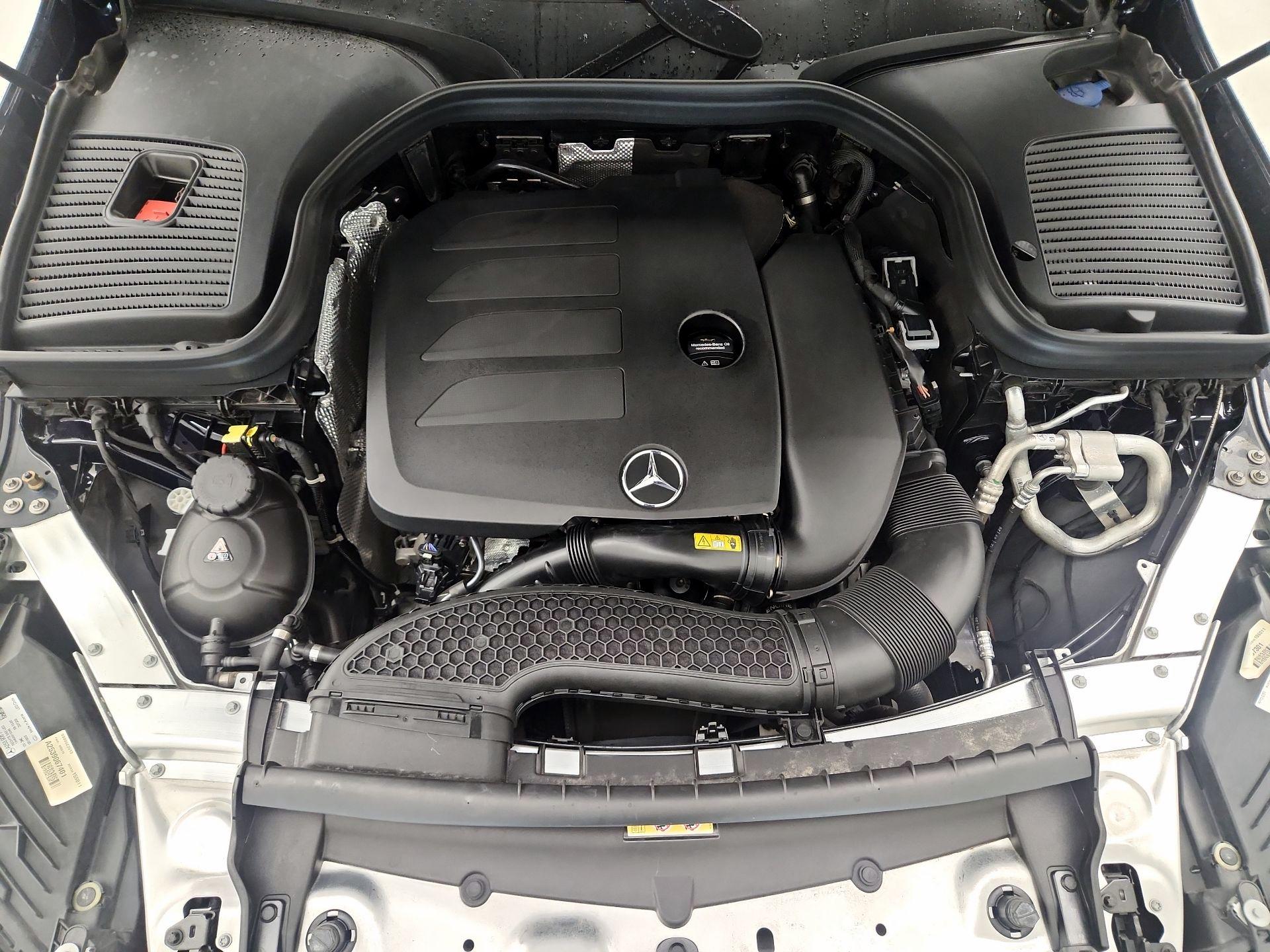 Thumbnail: 2021 Mercedes-Benz GLC - 20
