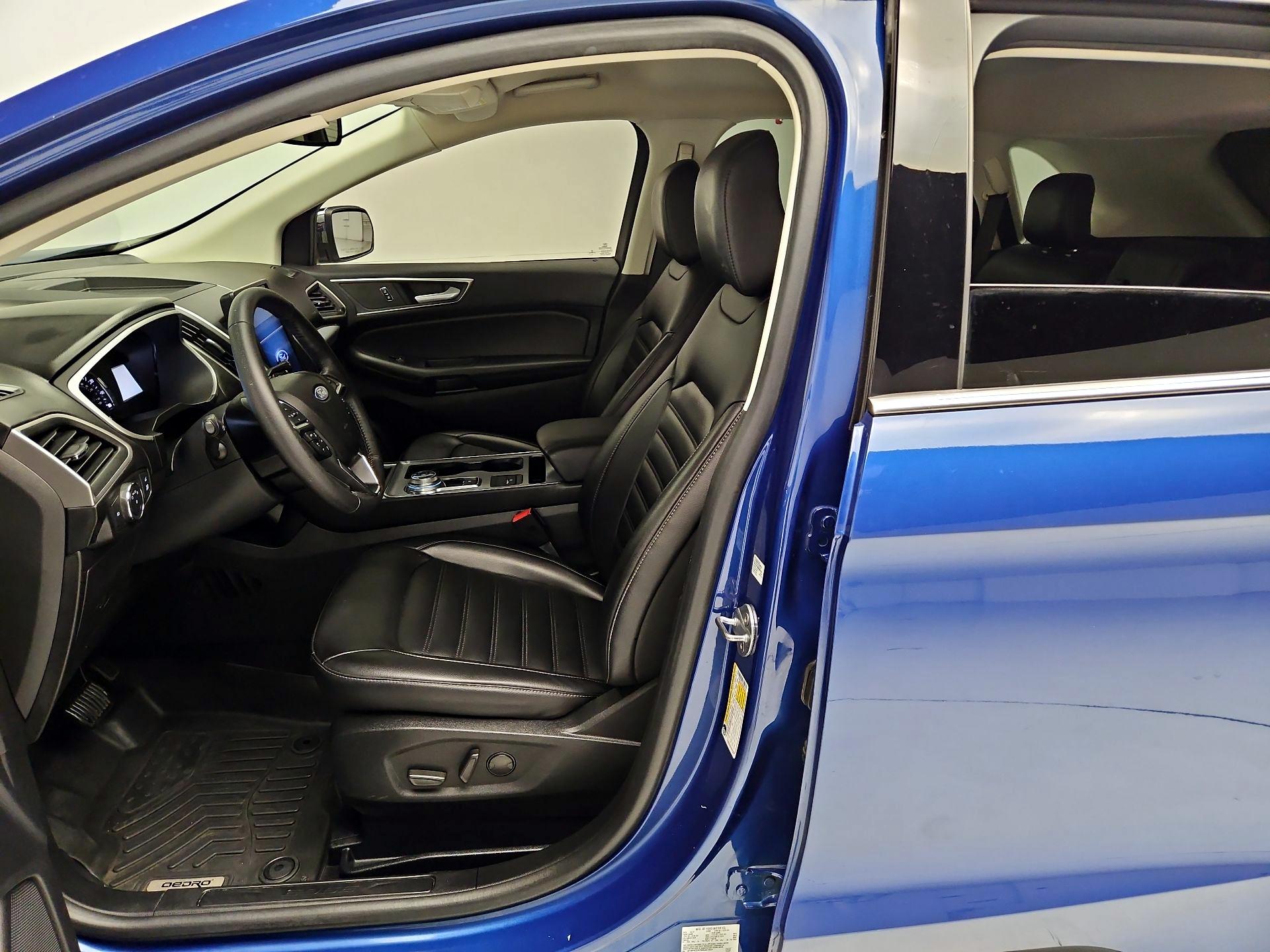 Thumbnail: 2021 Ford Edge - 11