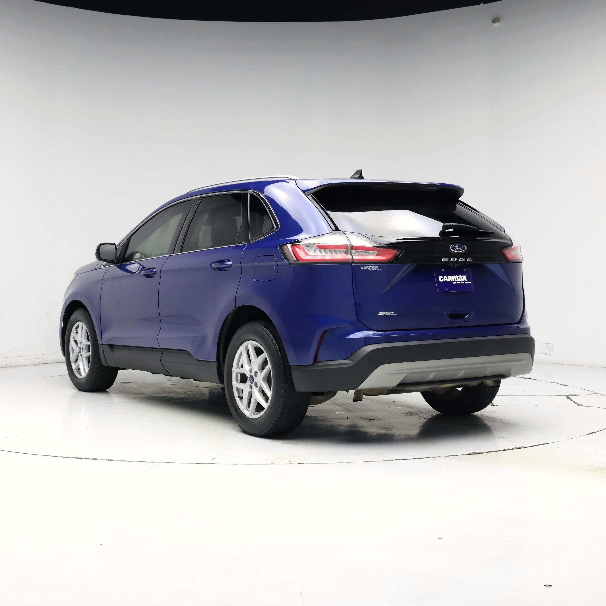 Thumbnail: 2021 Ford Edge - 2