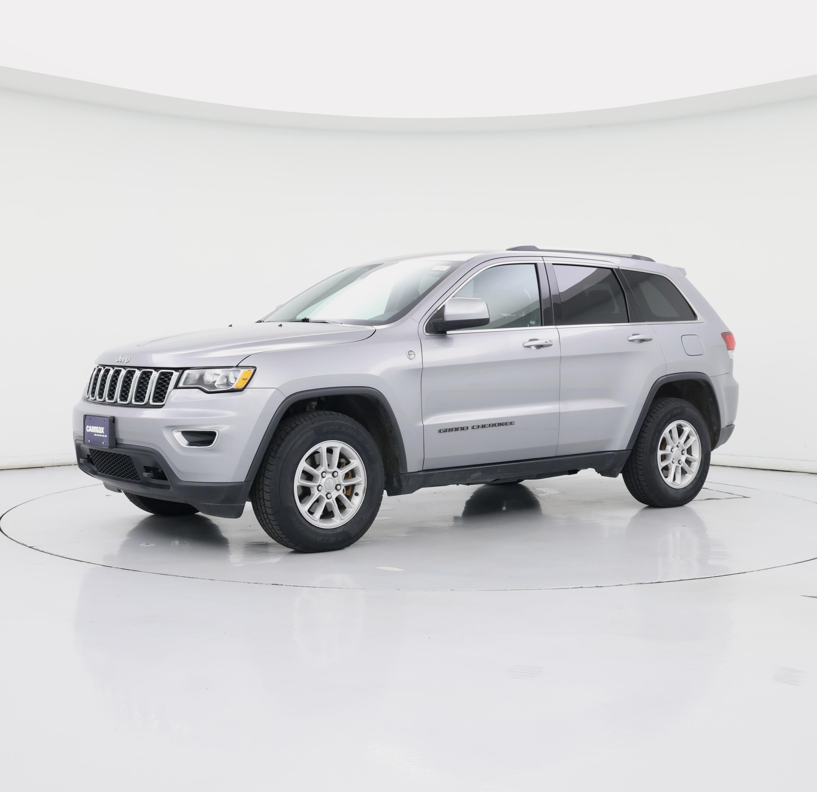 Thumbnail: 2020 Jeep Grand Cherokee - 4