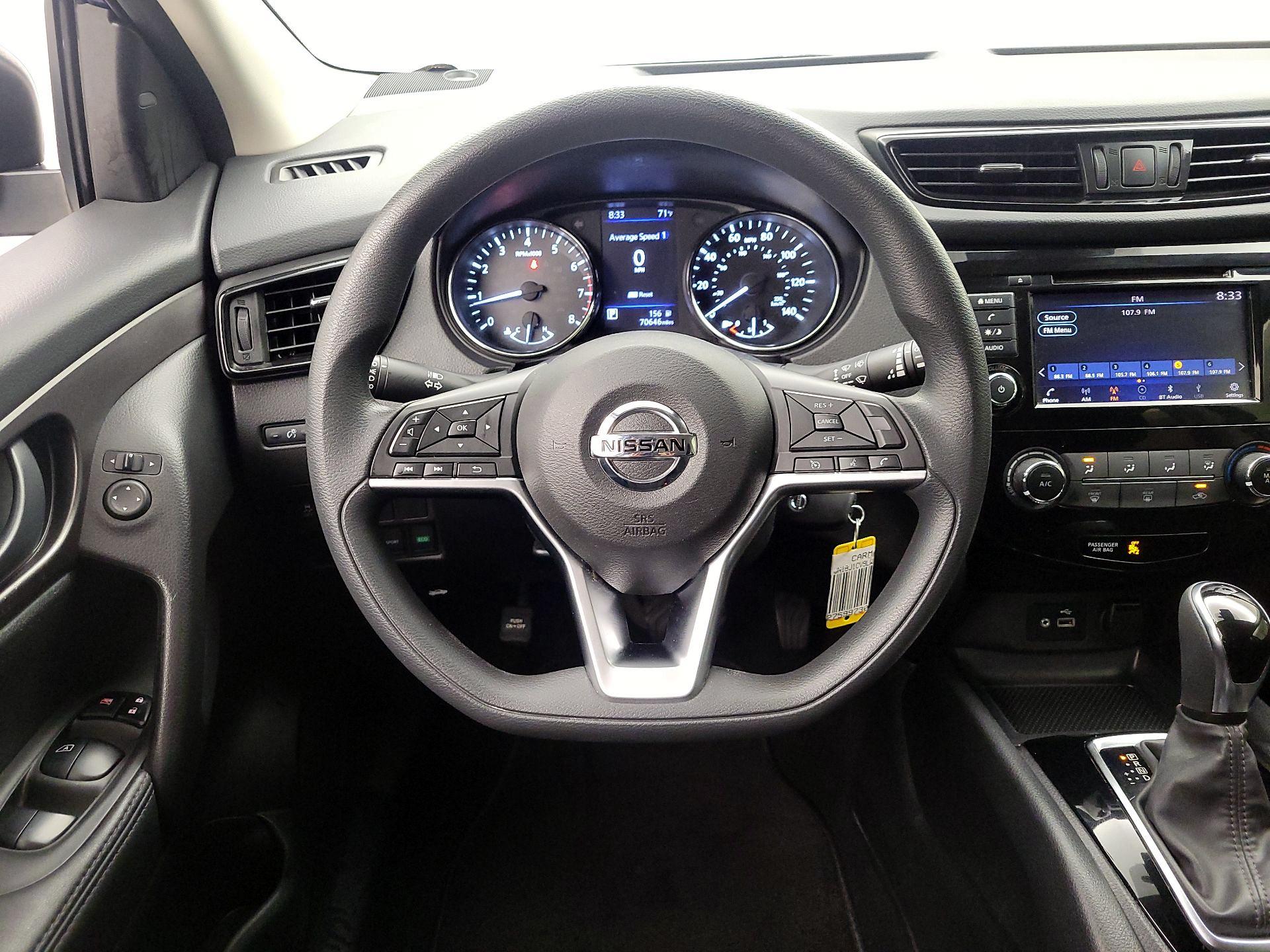 Thumbnail: 2020 Nissan Rogue Sport - 10