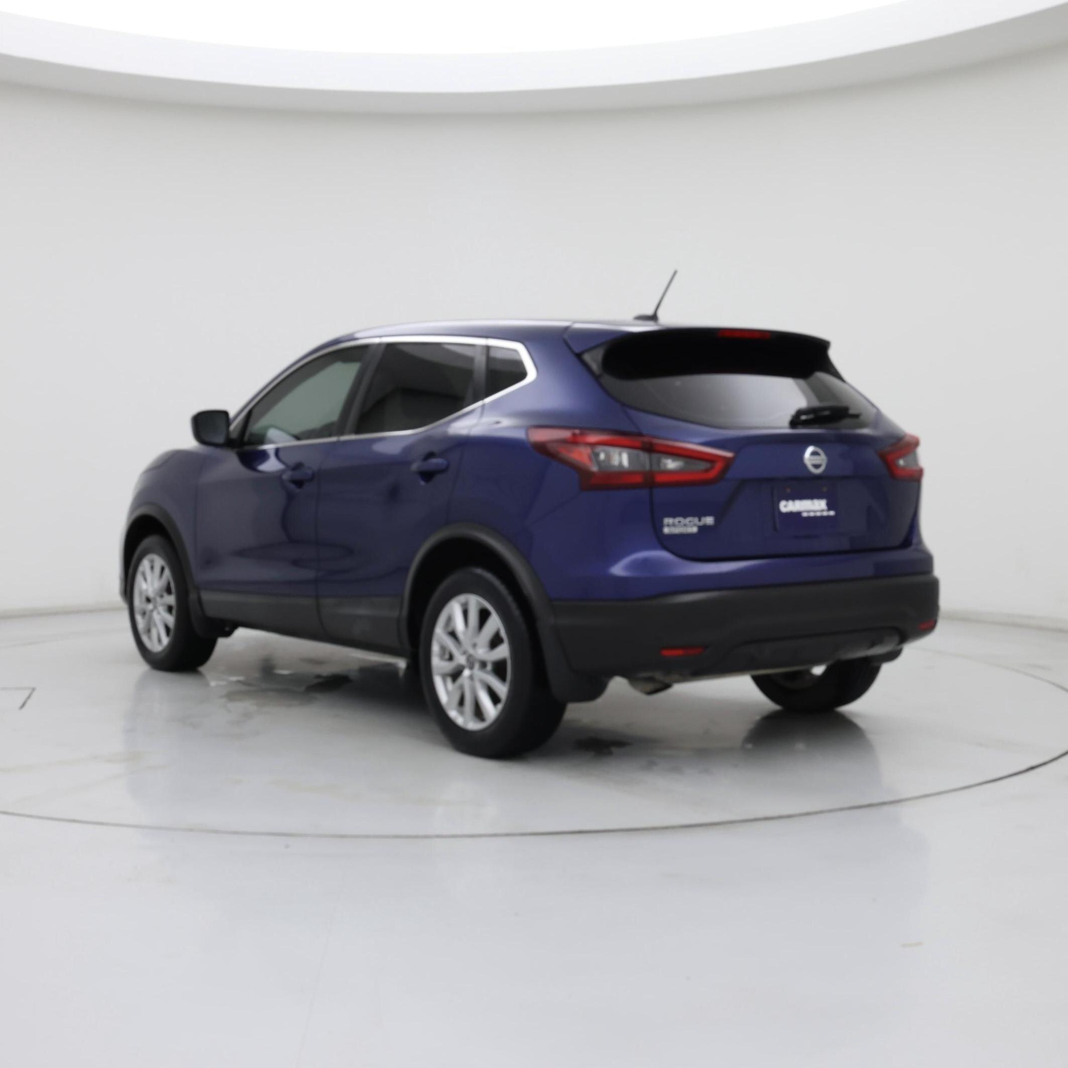 Thumbnail: 2020 Nissan Rogue Sport - 2