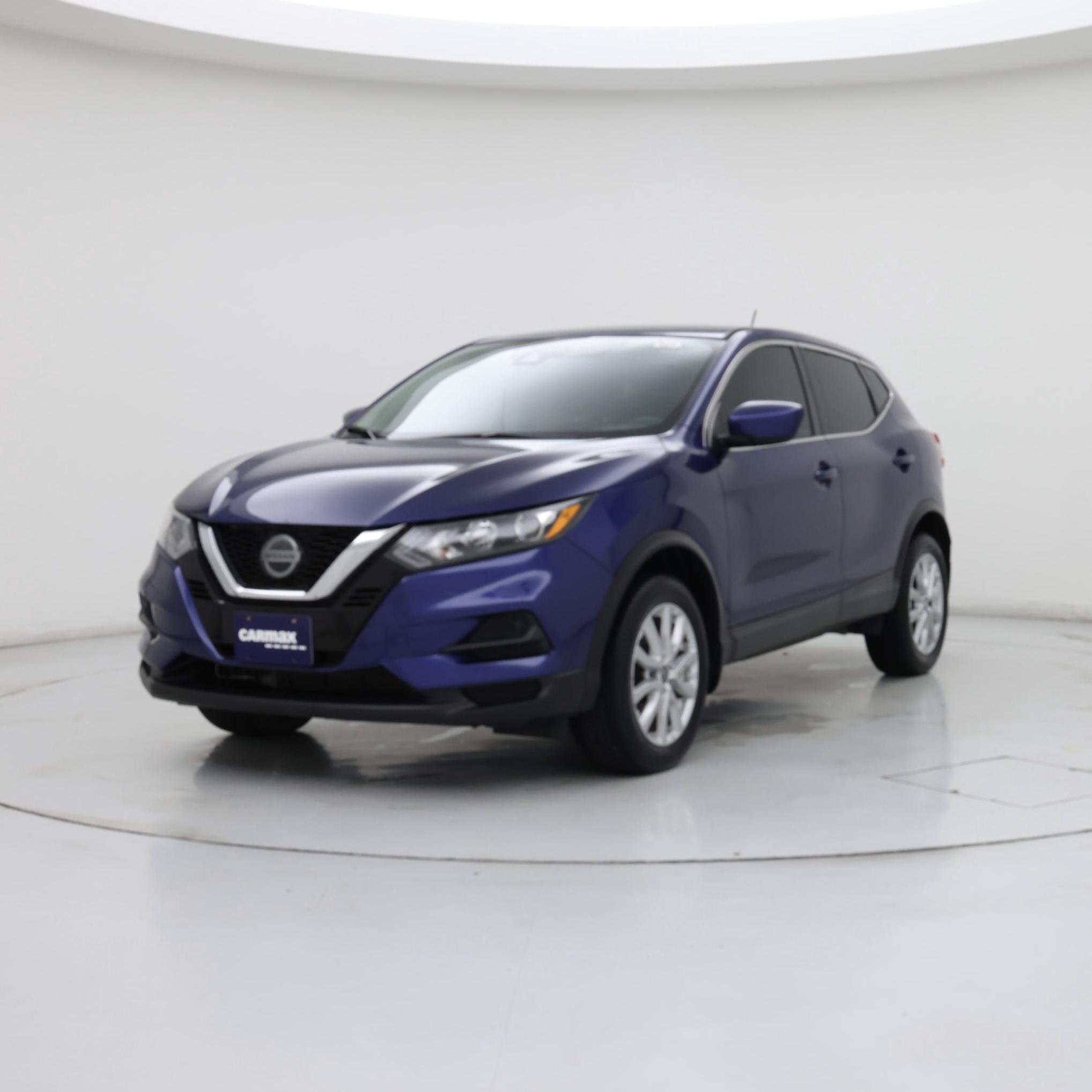 Thumbnail: 2020 Nissan Rogue Sport - 4
