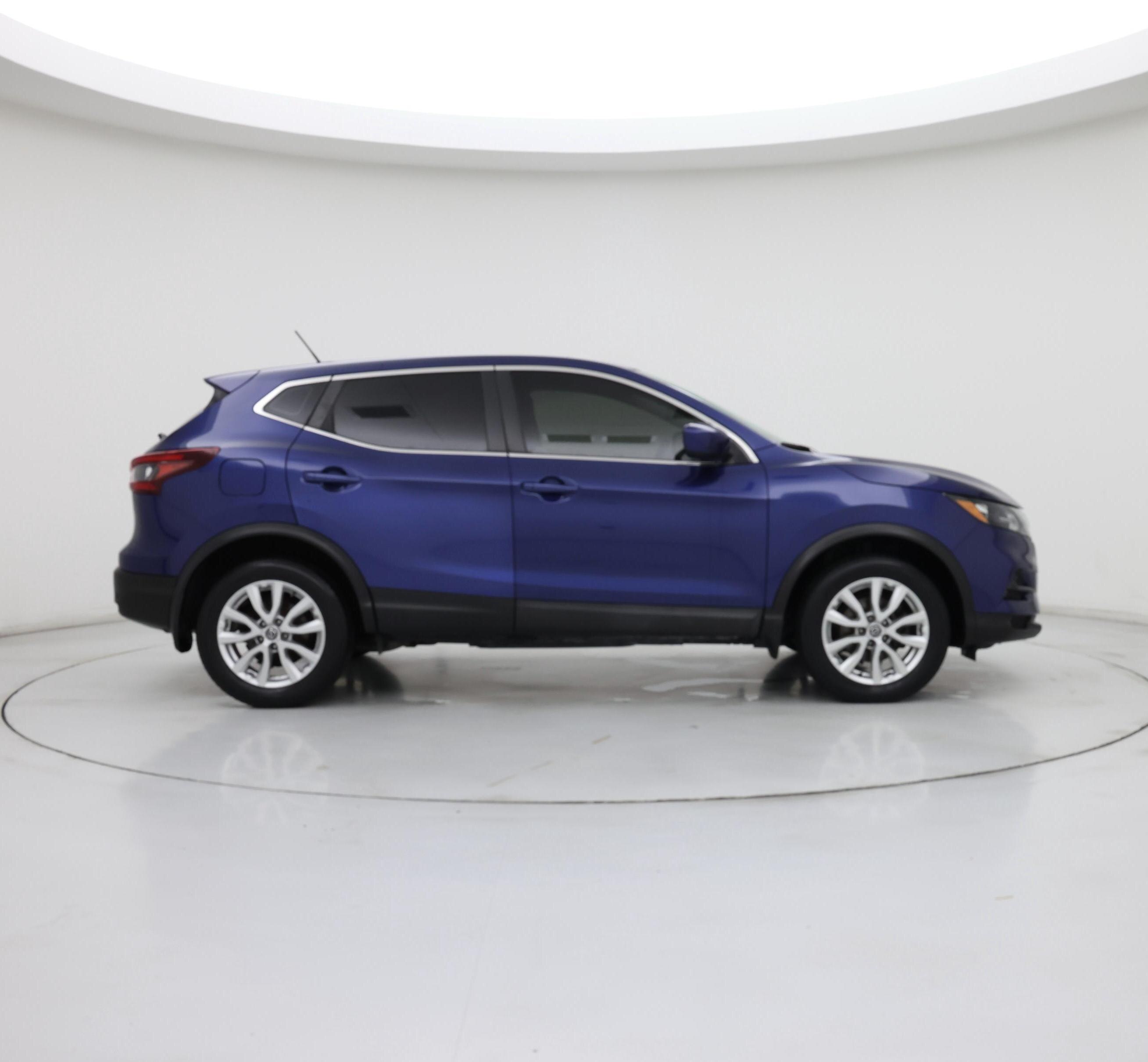 Thumbnail: 2020 Nissan Rogue Sport - 7