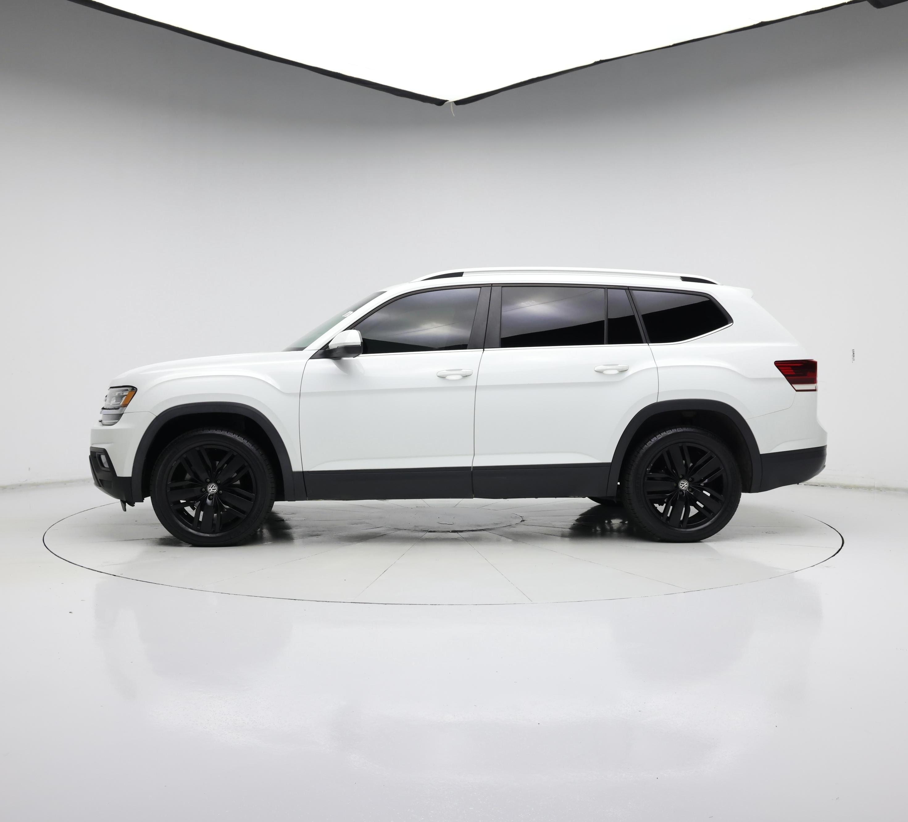 Thumbnail: 2019 Volkswagen Atlas - 3