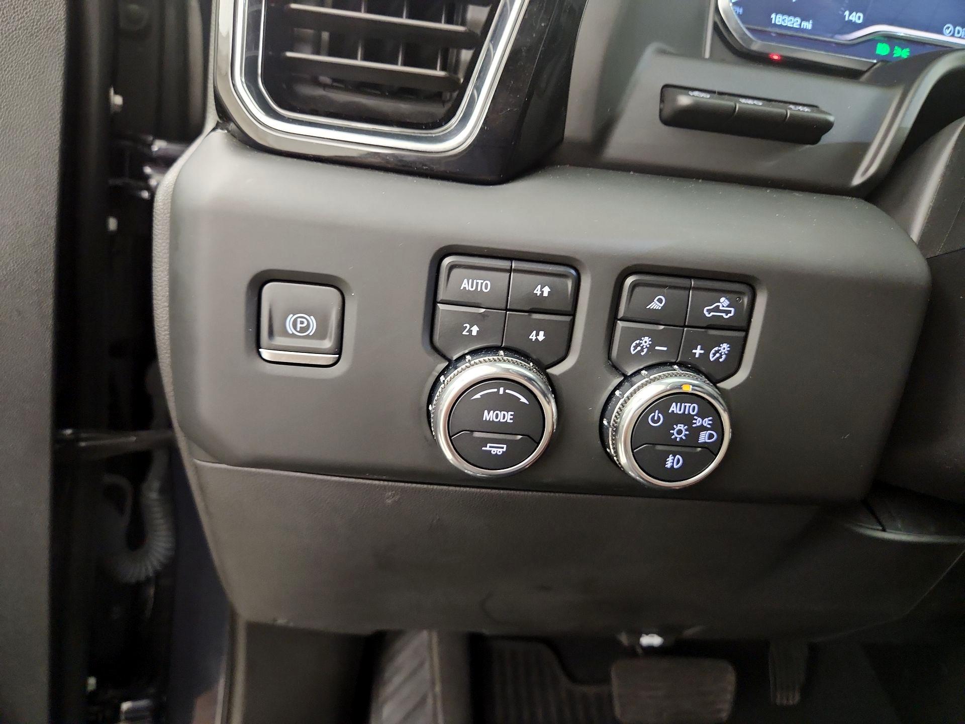 Thumbnail: 2024 GMC Sierra 1500 - 13