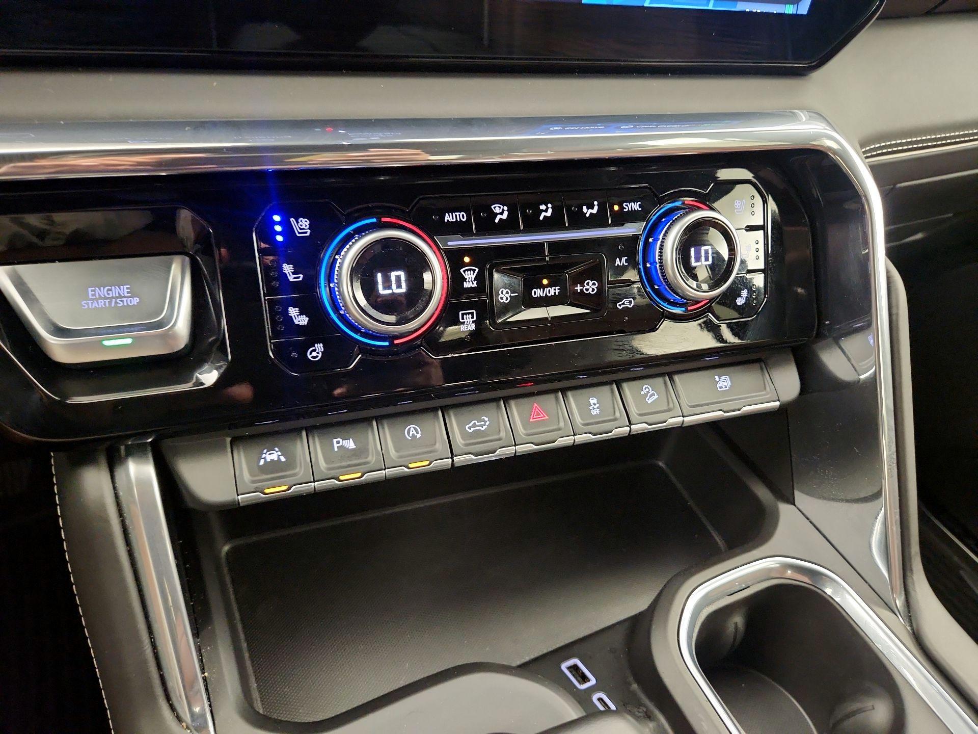 Thumbnail: 2024 GMC Sierra 1500 - 17