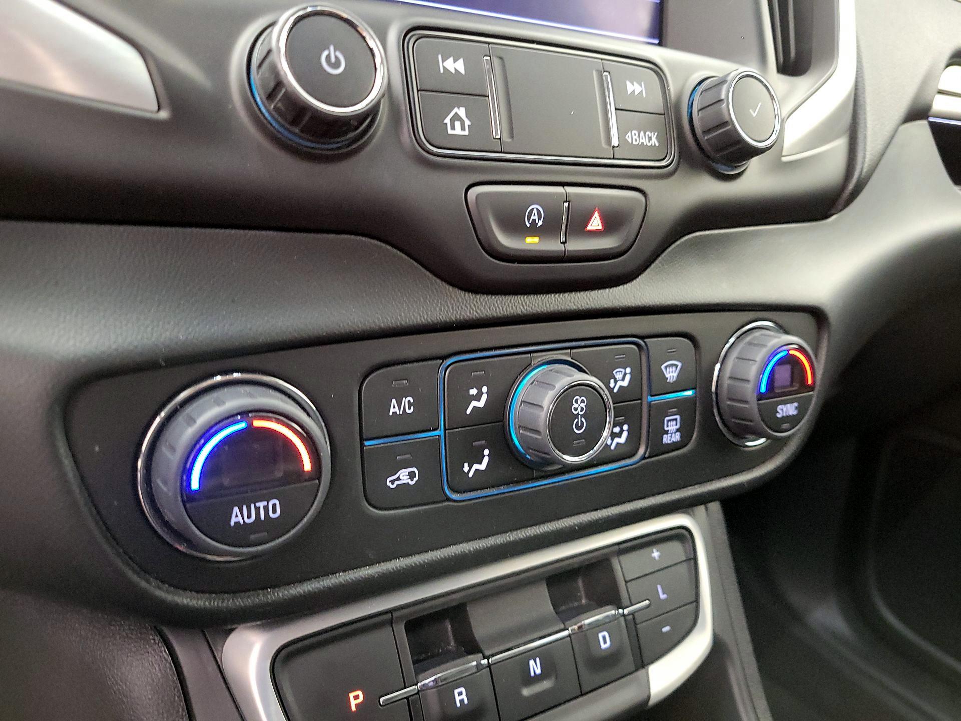 Thumbnail: 2022 GMC Terrain - 16