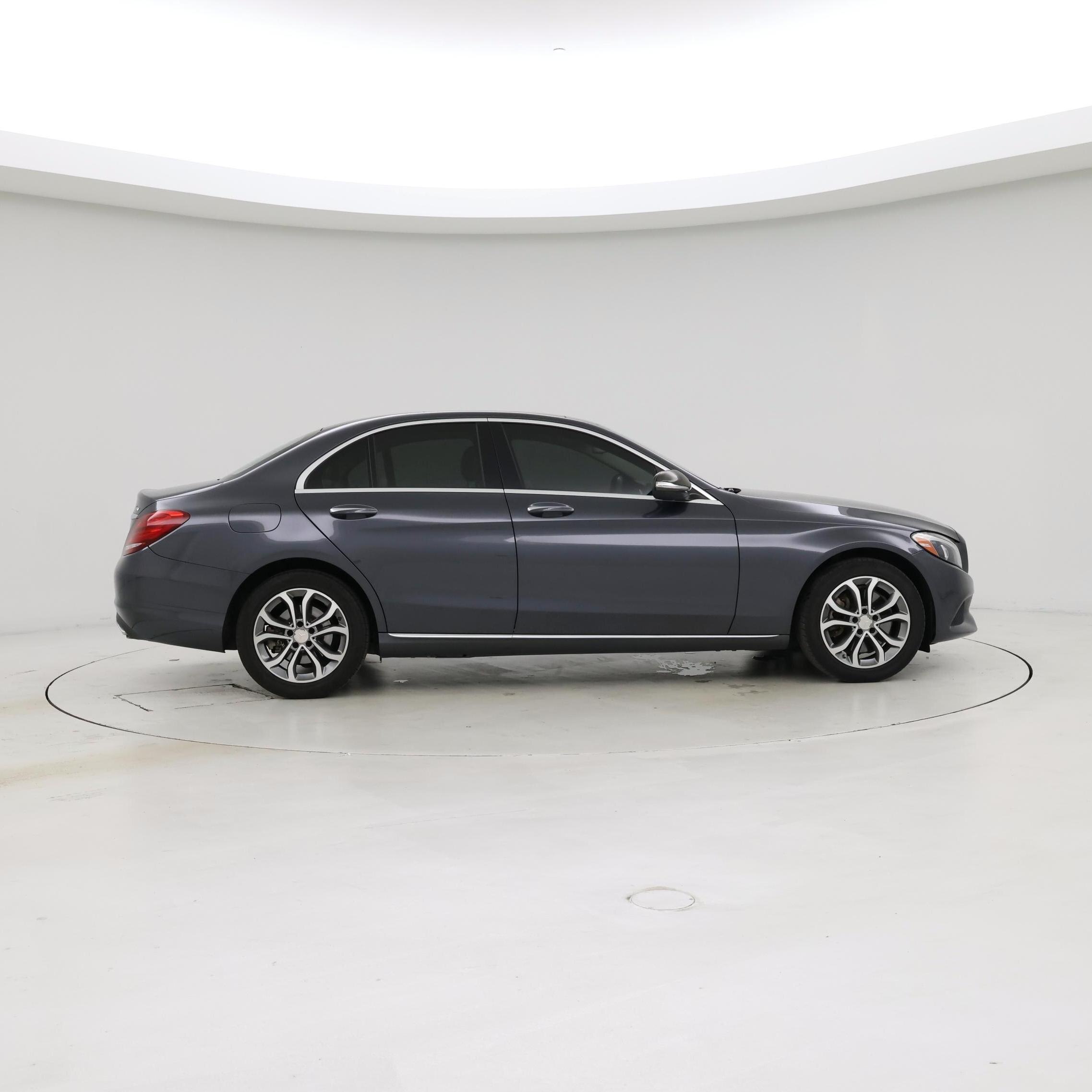 Thumbnail: 2016 Mercedes-Benz C-Class - 7