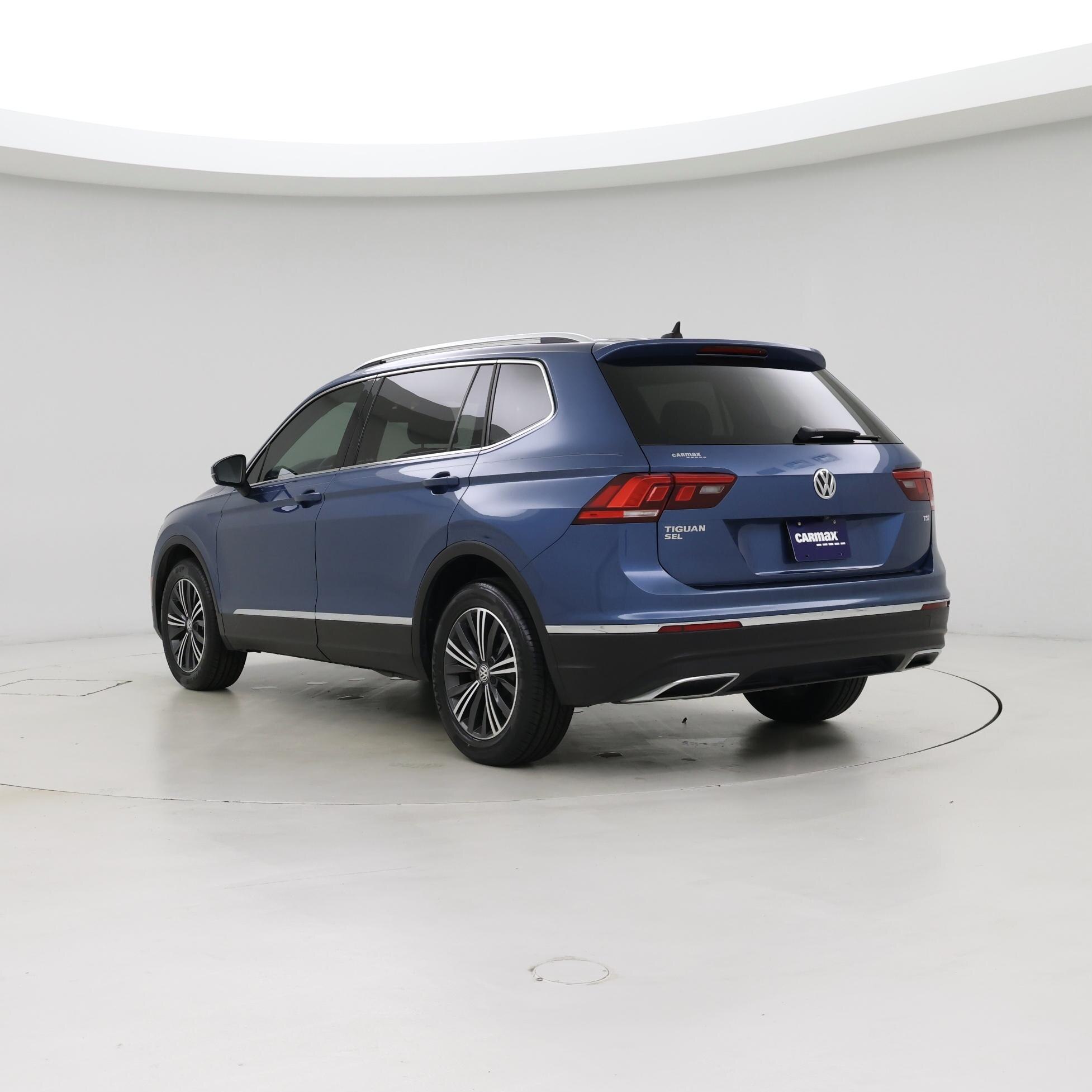 Thumbnail: 2018 Volkswagen Tiguan - 2