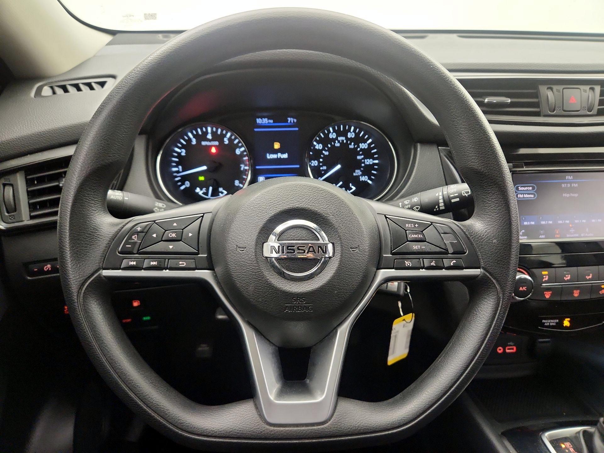 Thumbnail: 2020 Nissan Rogue - 10