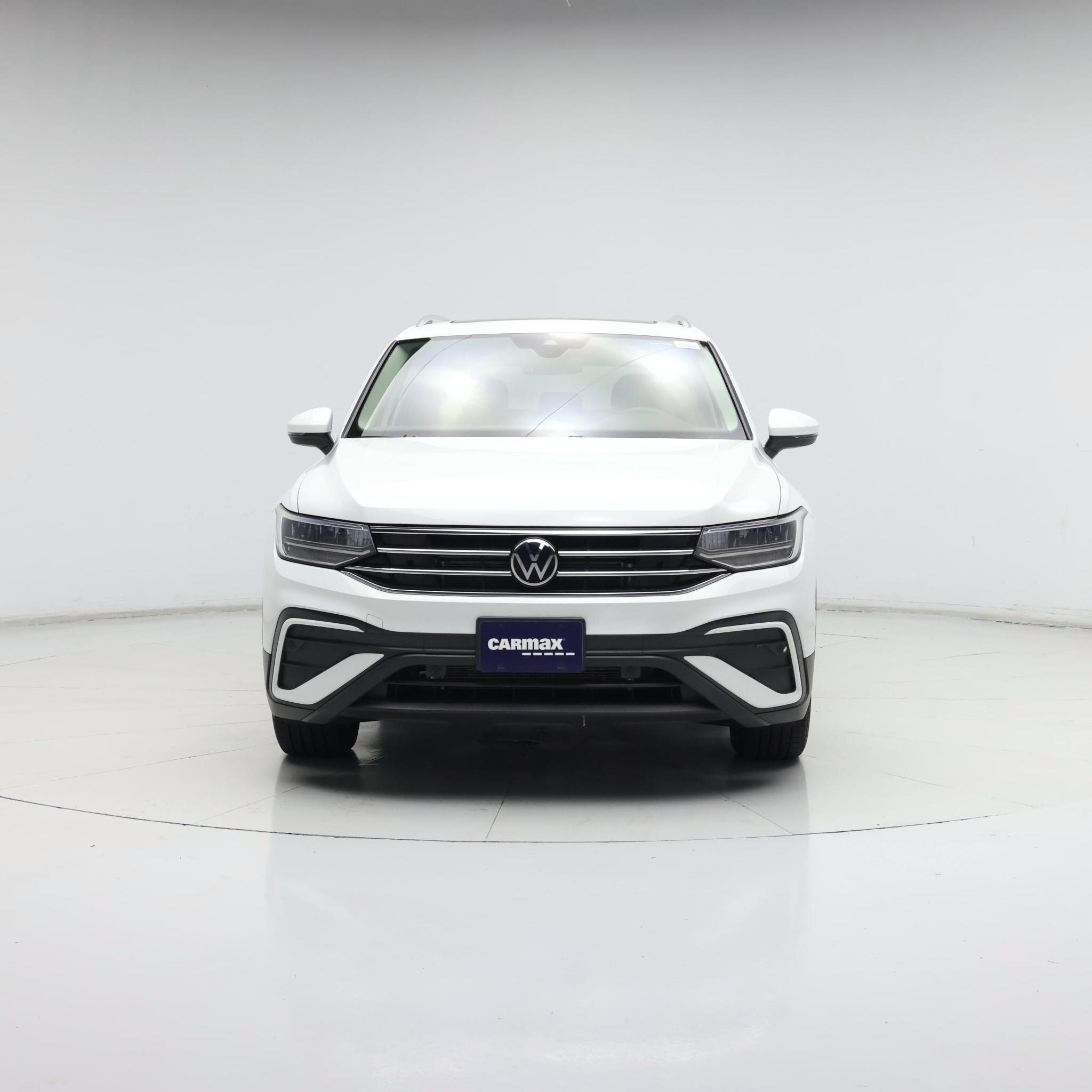 Thumbnail: 2022 Volkswagen Tiguan - 5