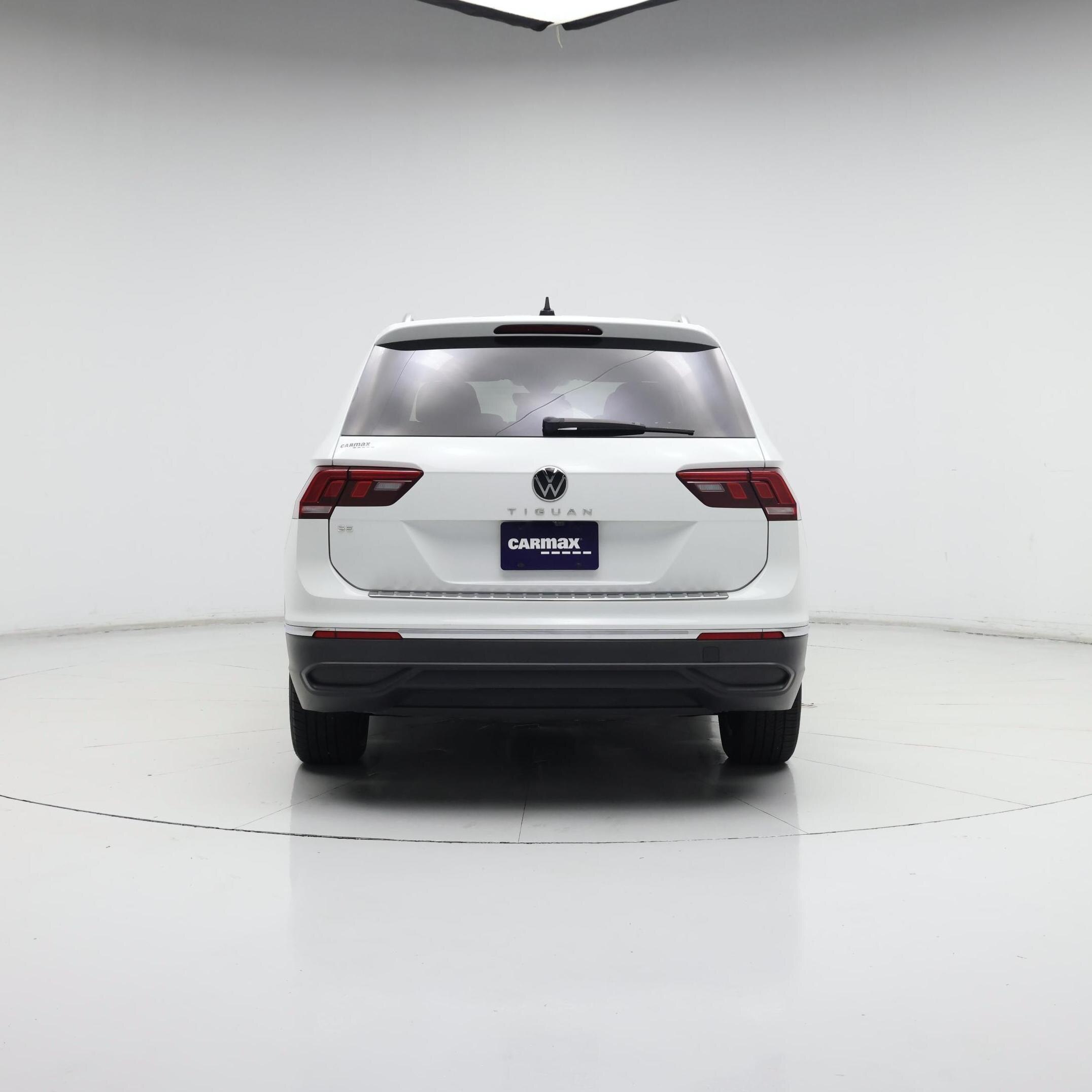 Thumbnail: 2022 Volkswagen Tiguan - 6