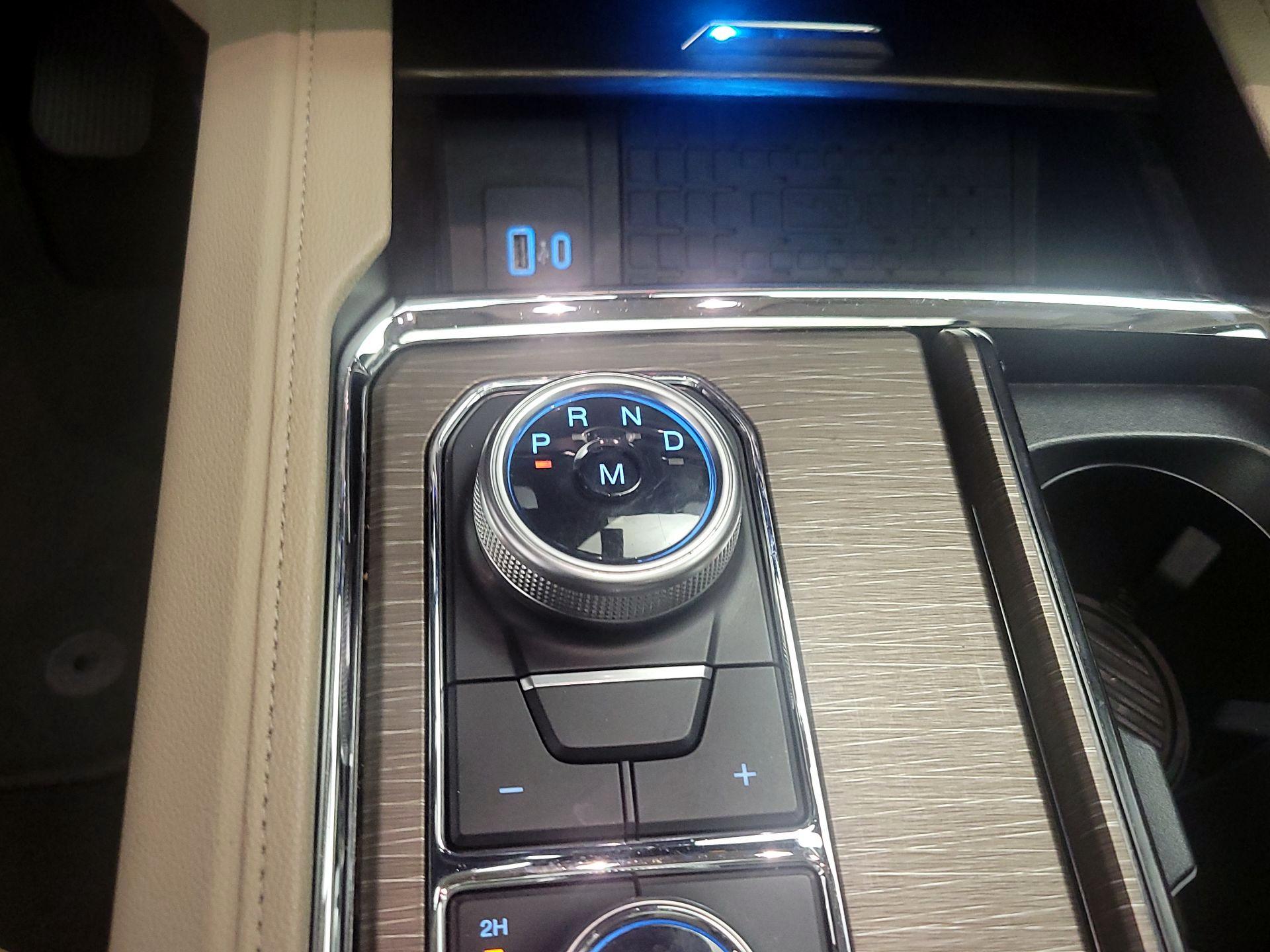 Thumbnail: 2024 Ford Expedition - 18